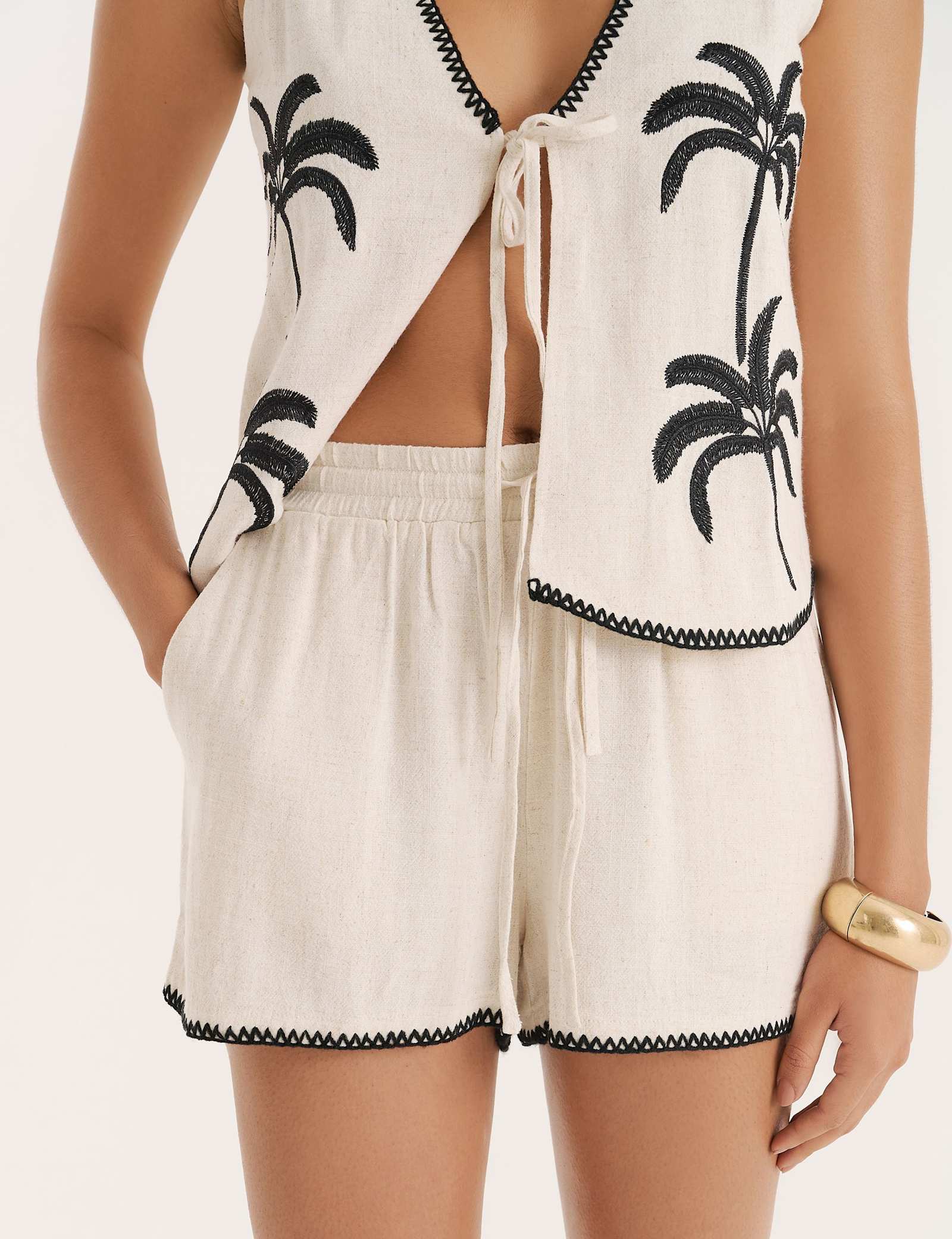 Kenna Co-ord Palm Print Shorts - image 2