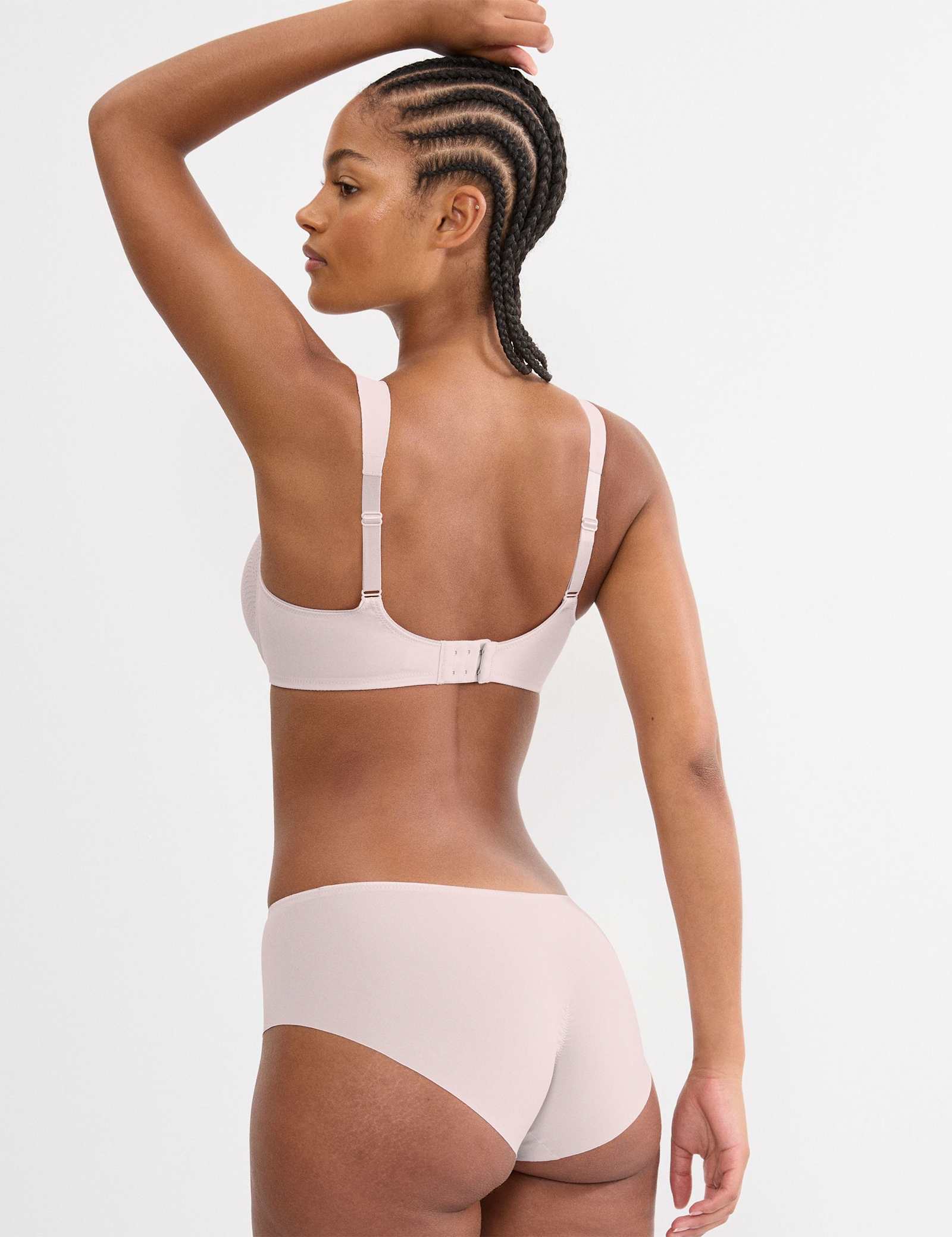 Essential Minimizer Wired Full Cup Bra (C-F) - image 3