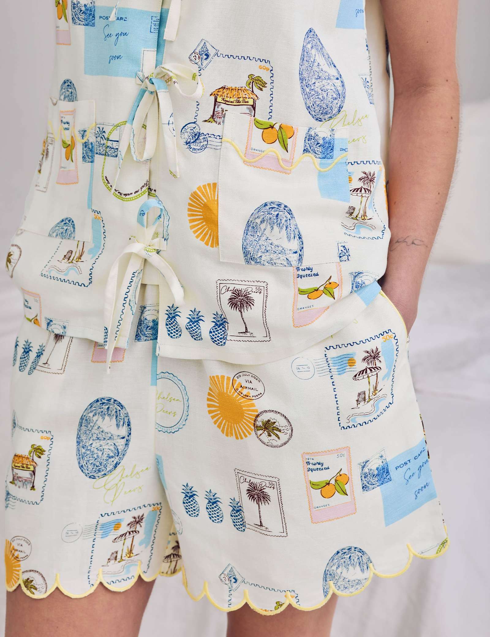 Linen Rich Holiday Print Tie Front Shortie Set - image 3