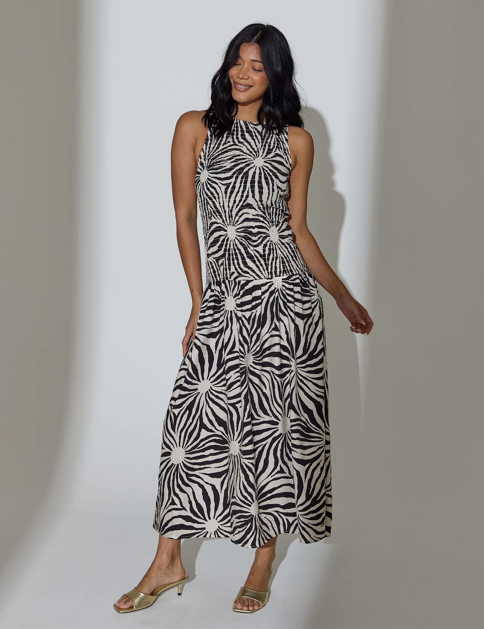 Sunburst Print High Neck Maxi Beach Dress - image 2