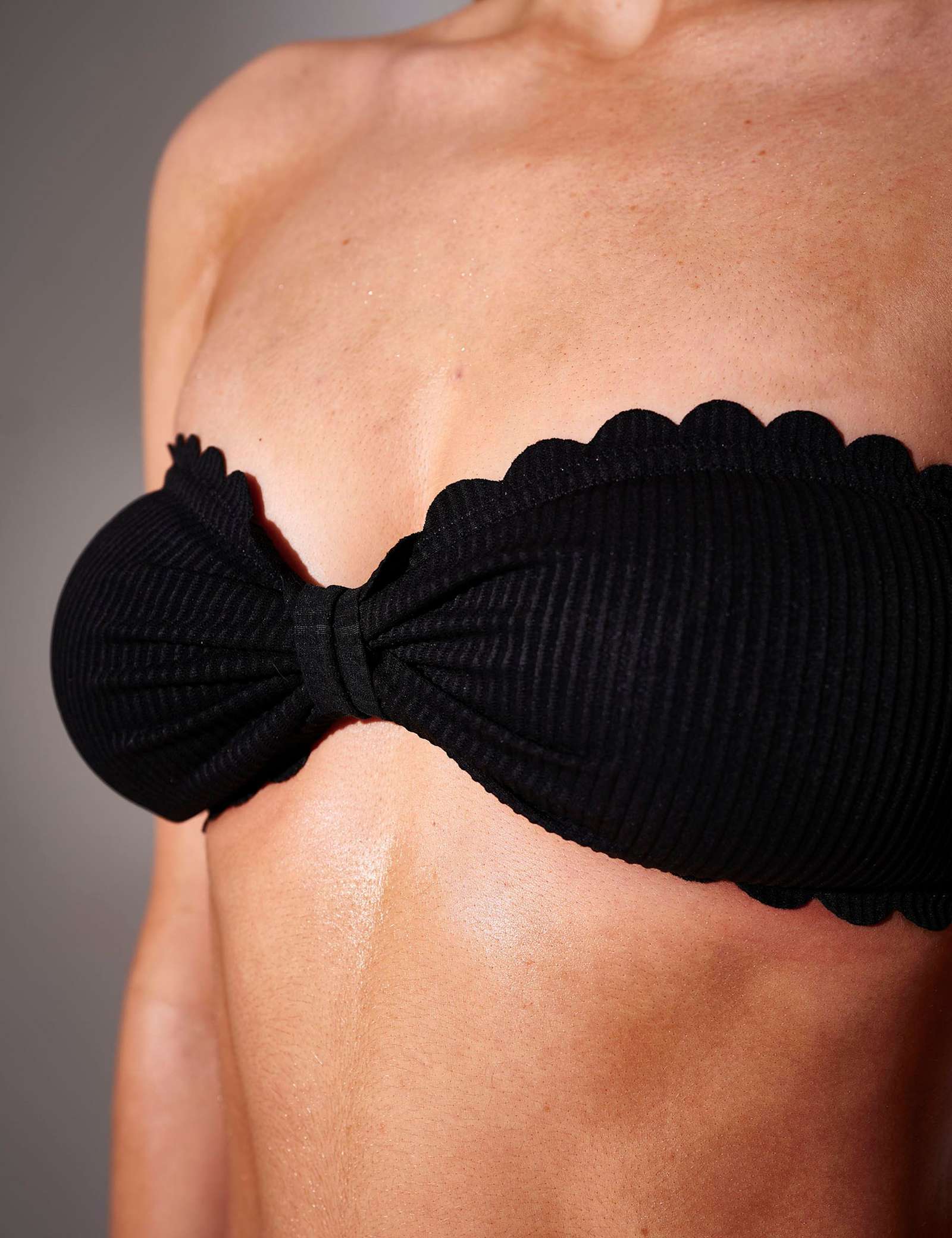 Scallop Bandeau Bikini Top - image 2