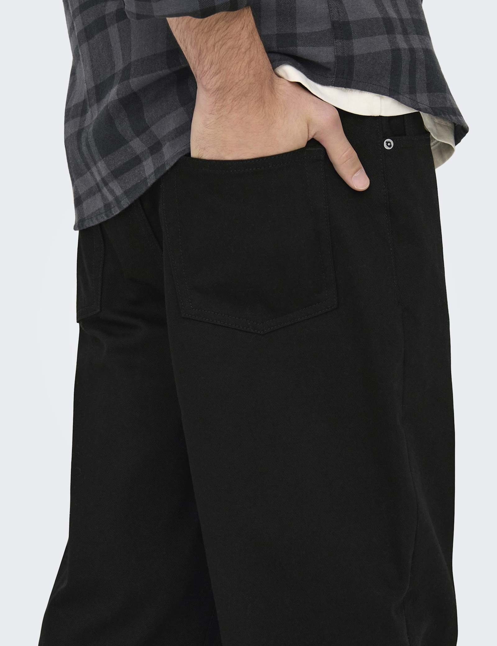 Loose Fit 5 Pocket Rigid Jeans - image 4