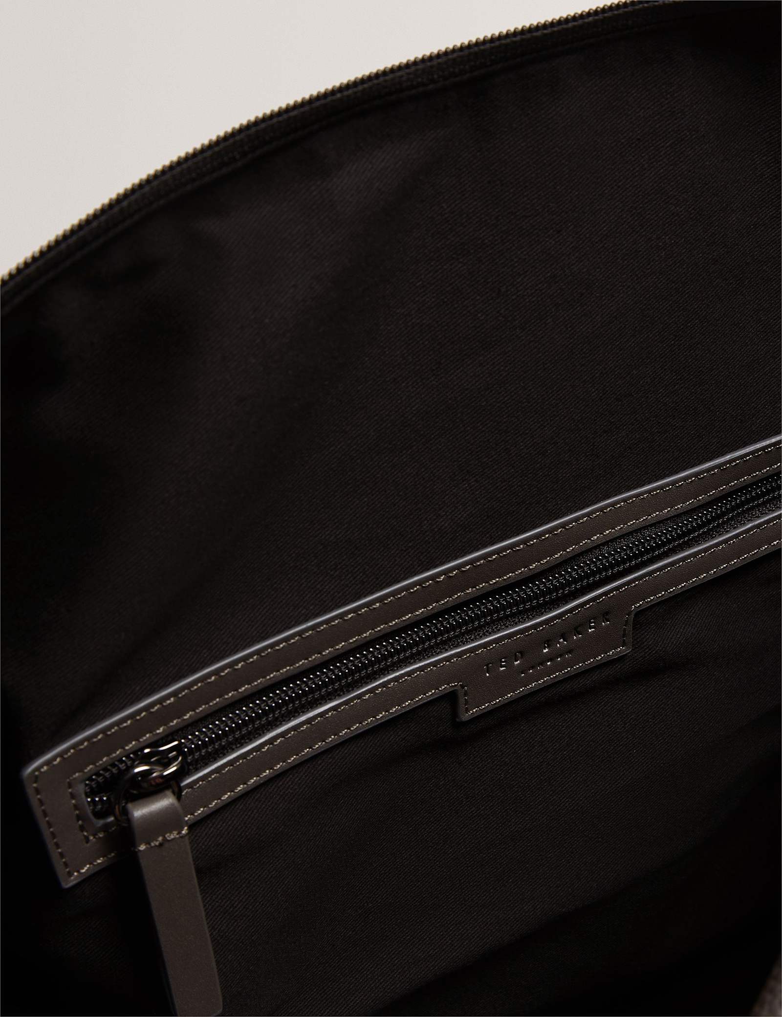 Pebbled Faux Leather Adjustable Holdall - image 2