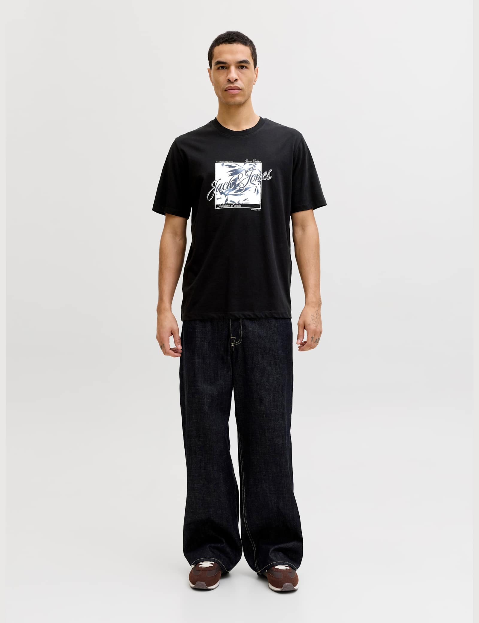Pure Cotton Tropical Graphic Print T-Shirt - image 5