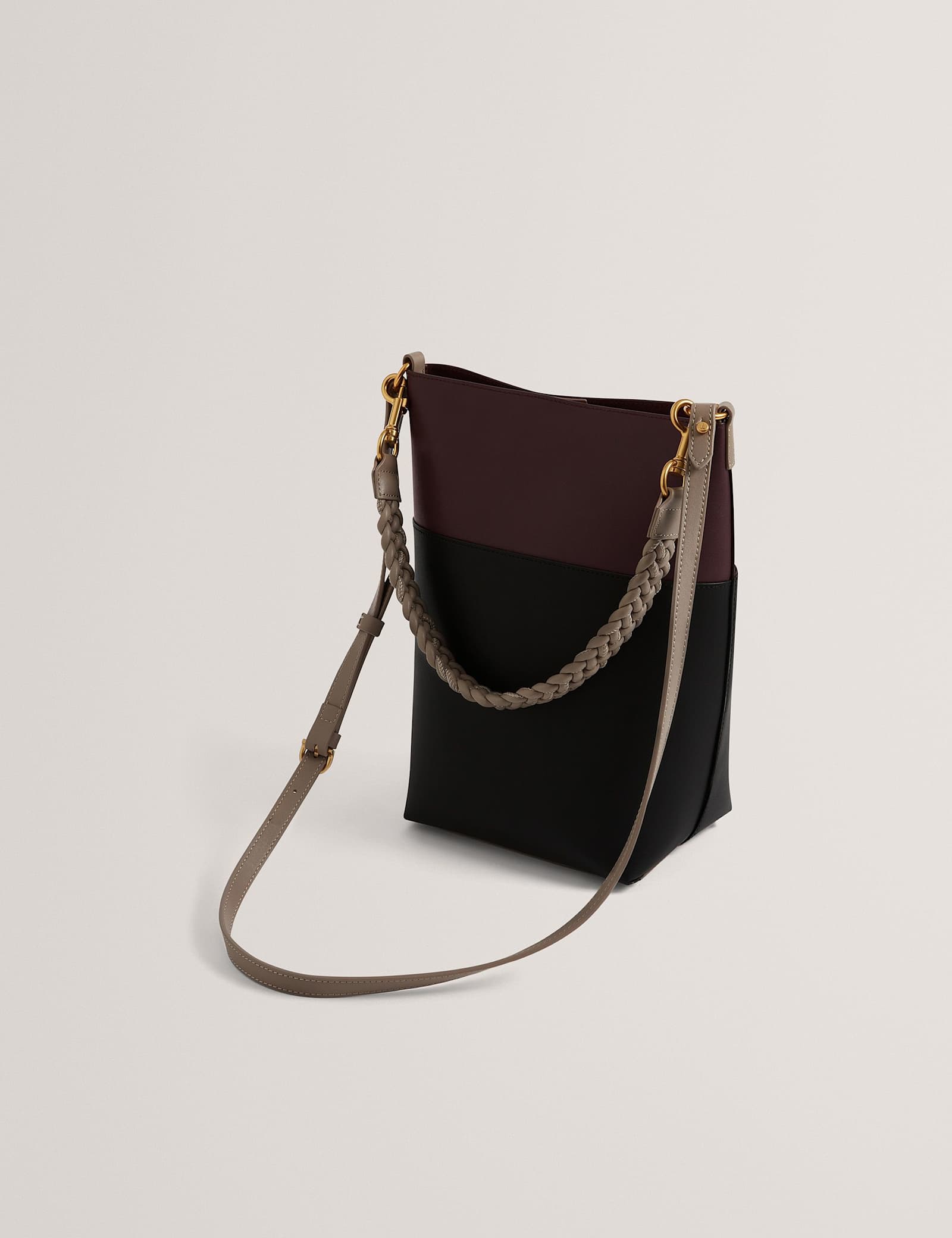 Leather Braided Handle Bucket Bag - image 4