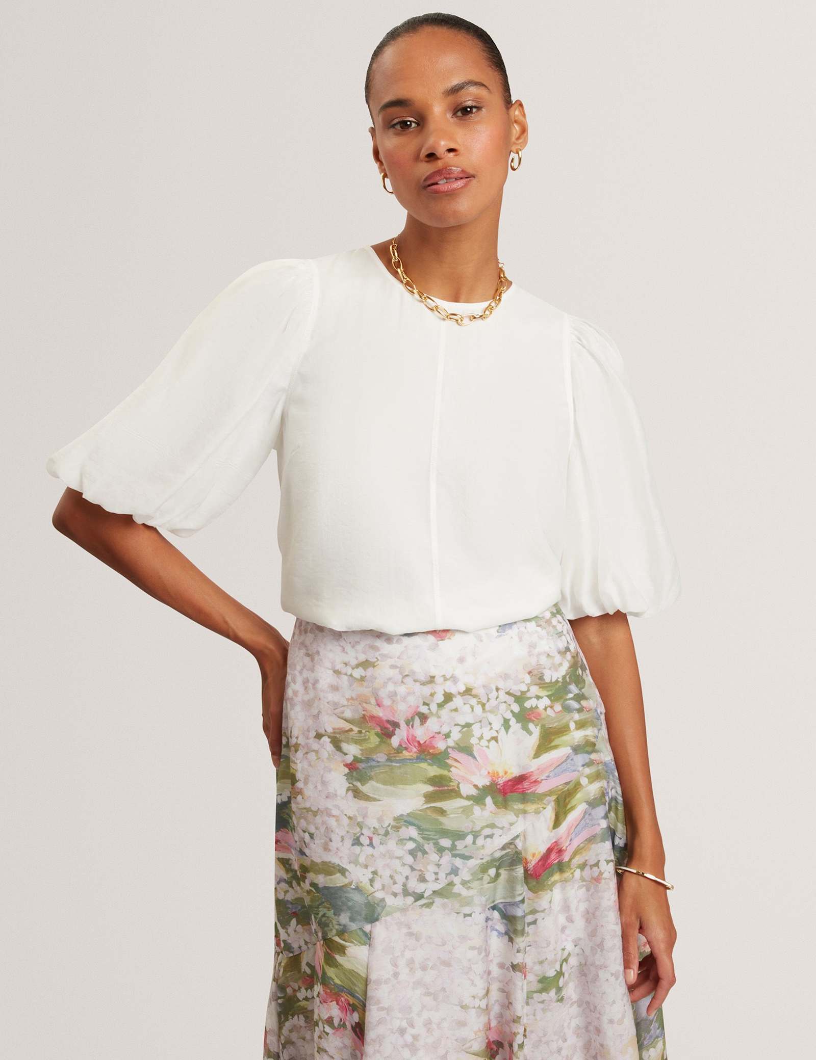 Lyocell Rich Puff Sleeve Top - image 2
