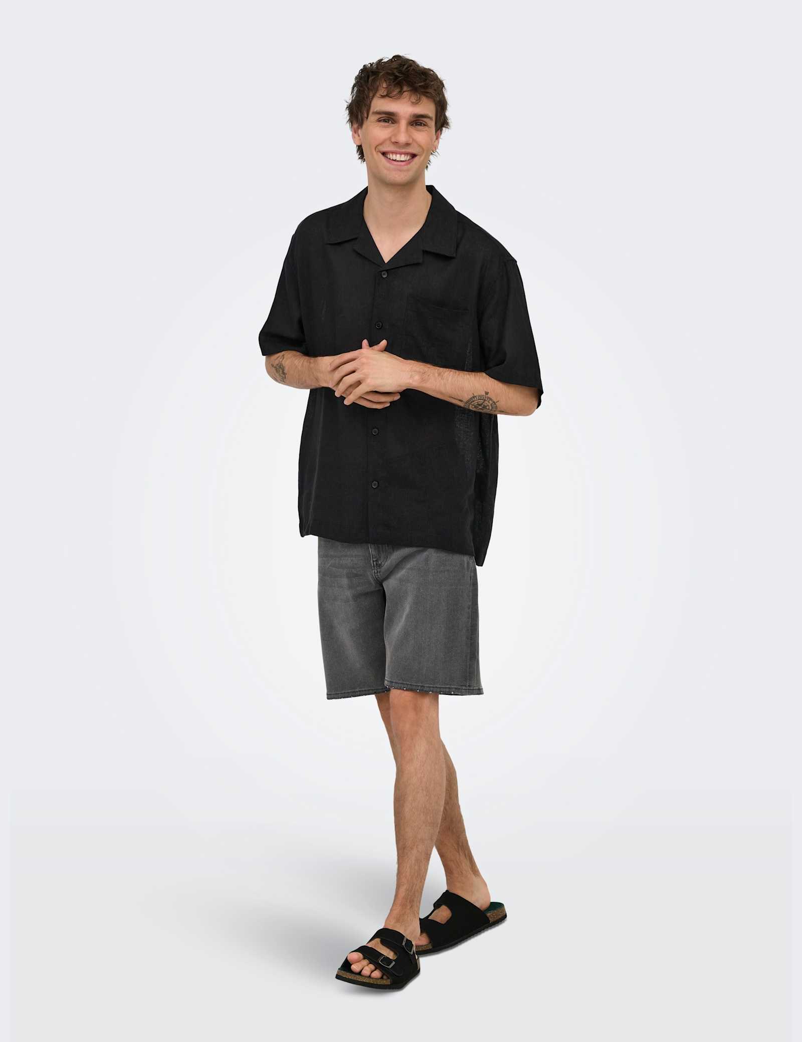 Relaxed Fit Linen Rich Short Sleeve Shirt - image 2