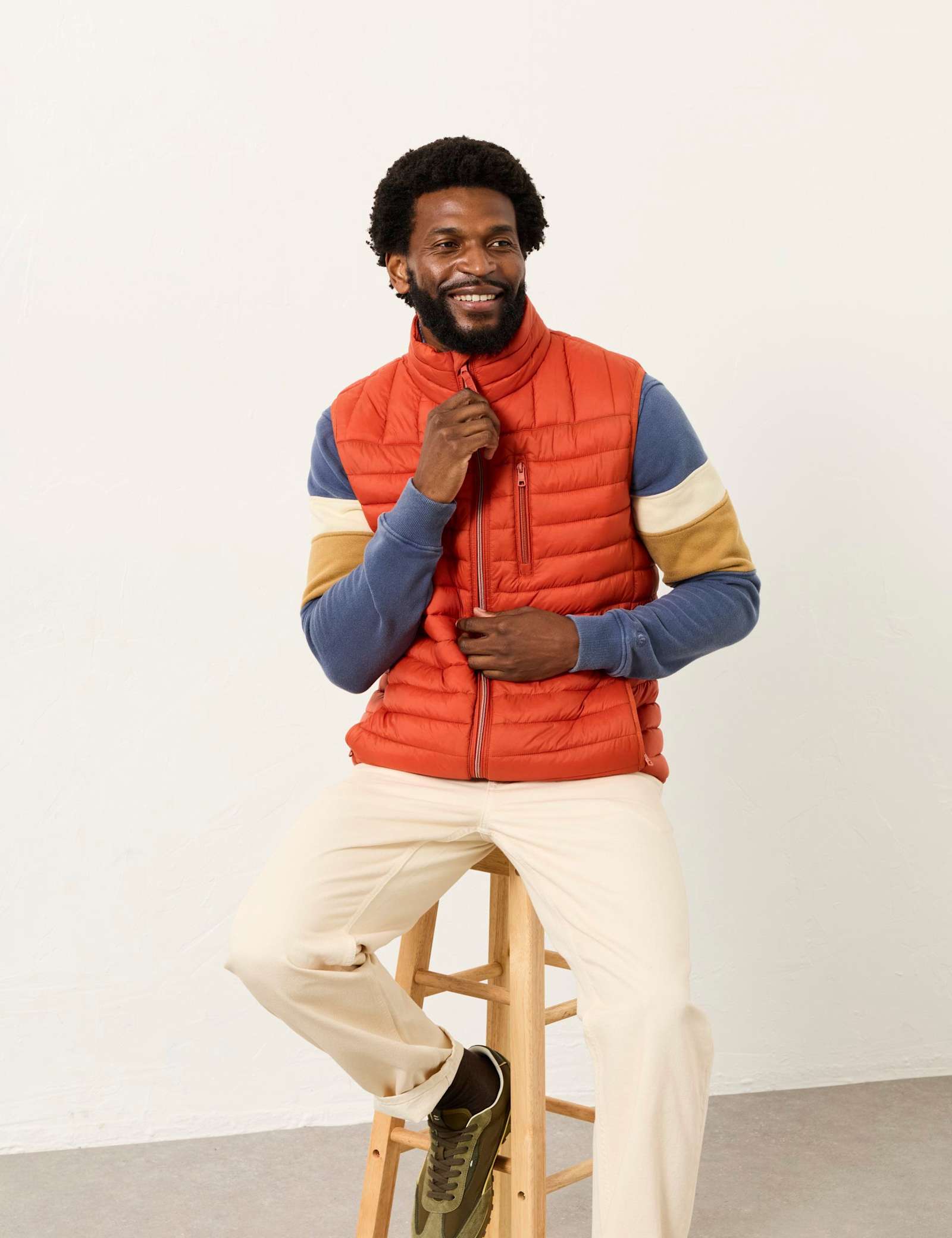 Padded Gilet - image 3