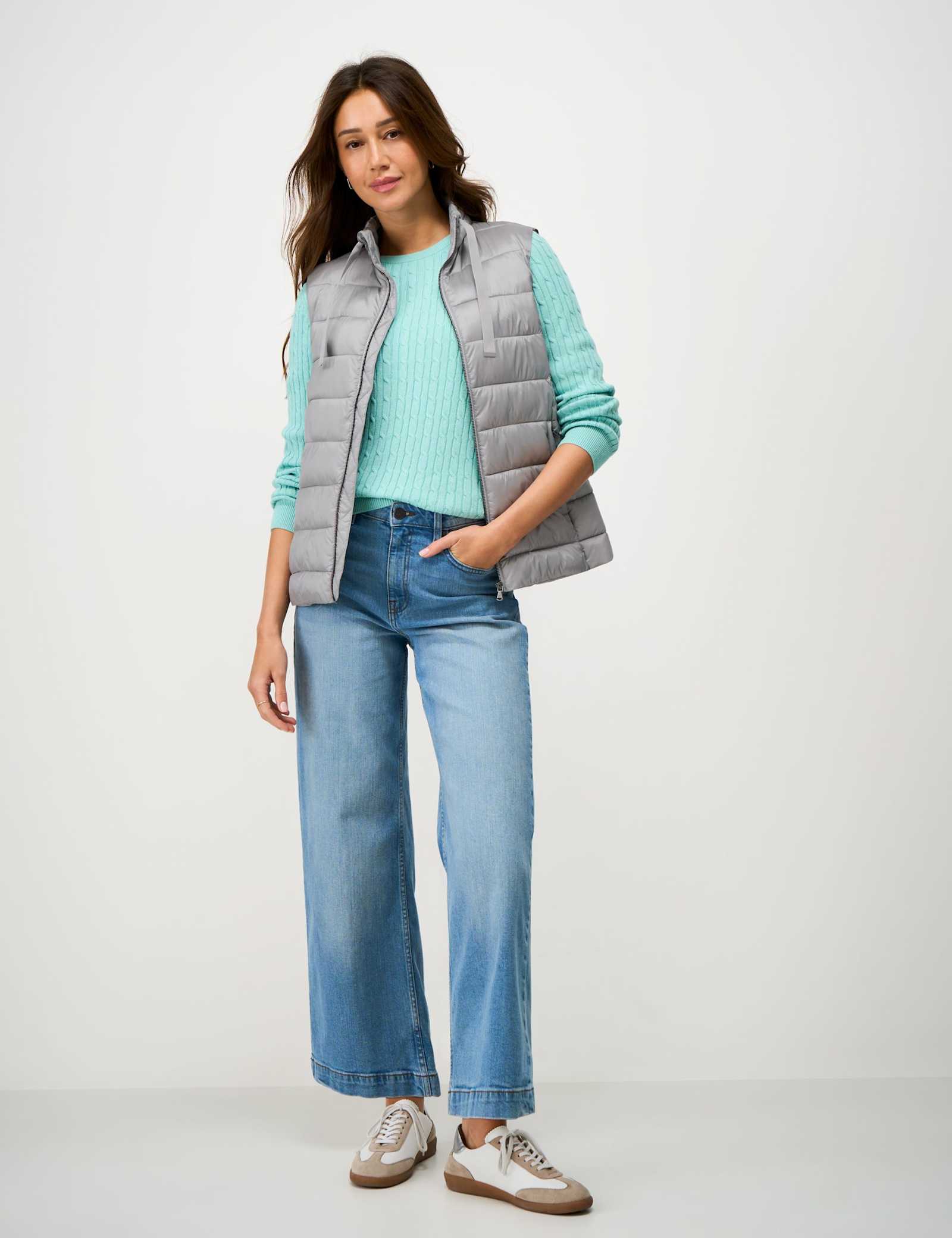 Metallic Padded Quilted Gilet - image 2