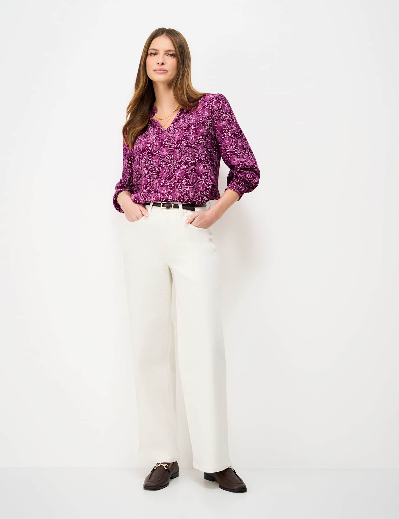 Floral Notch Neck Popover Blouse - image 5