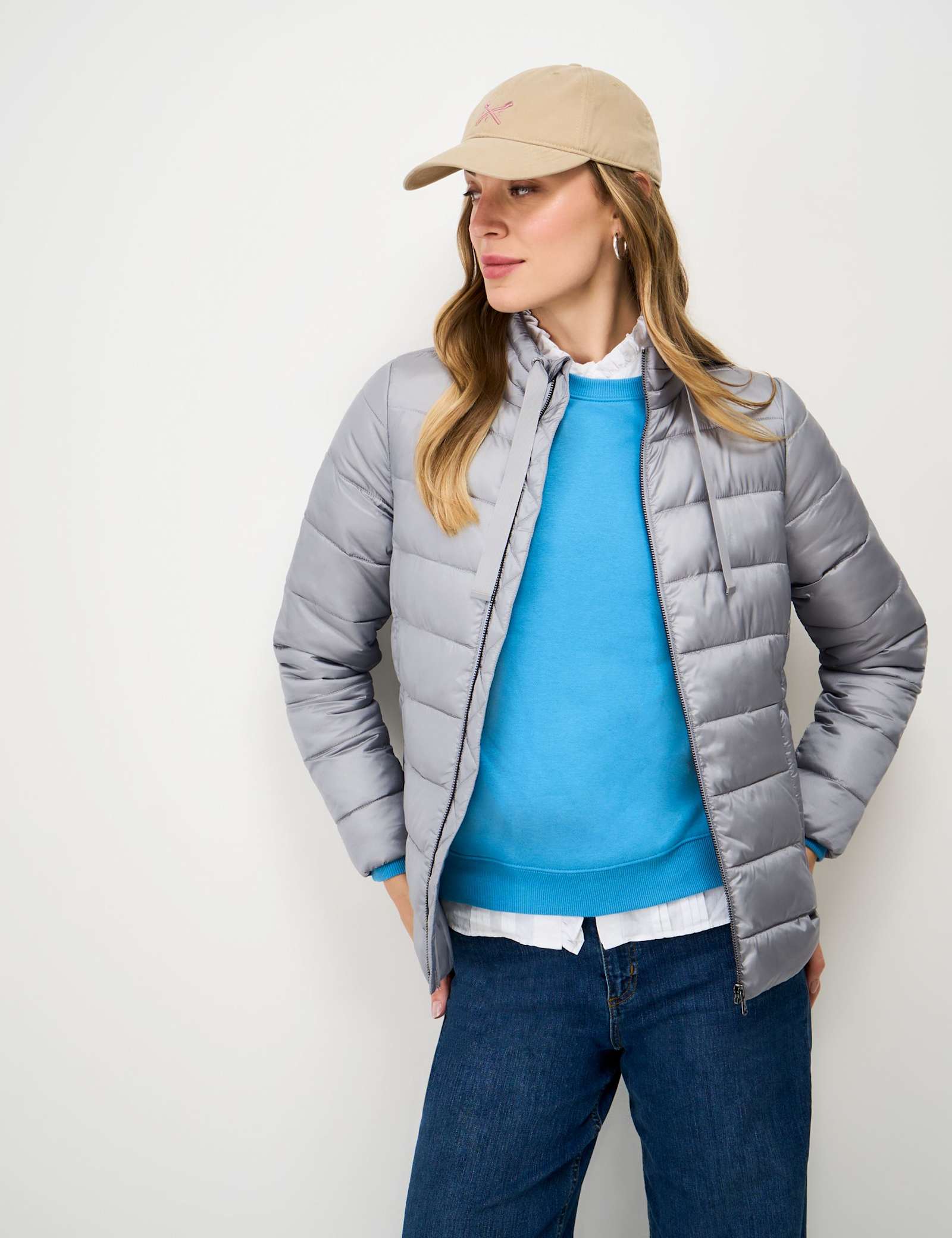 Lightweight Padded Metallic Jacket - image 4