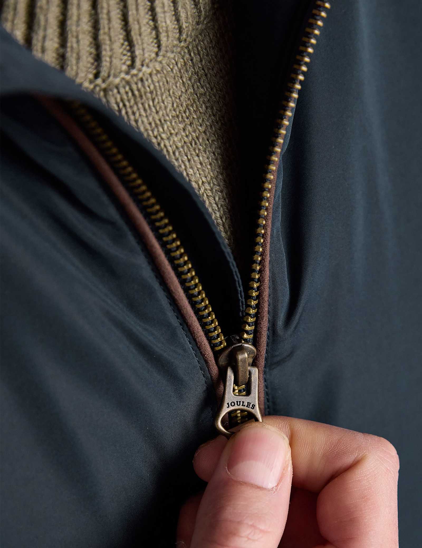 Padded Gilet - image 4
