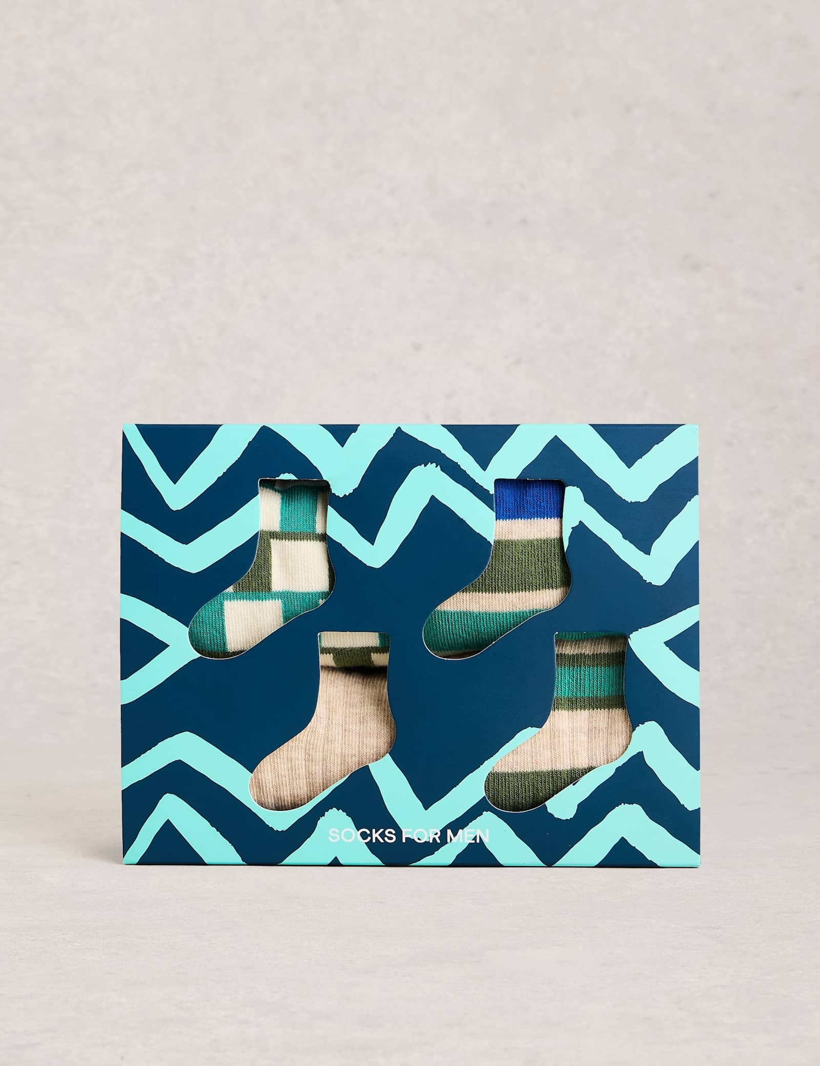 4 Pack Cotton Rich Patterned Ankle Socks - image 1