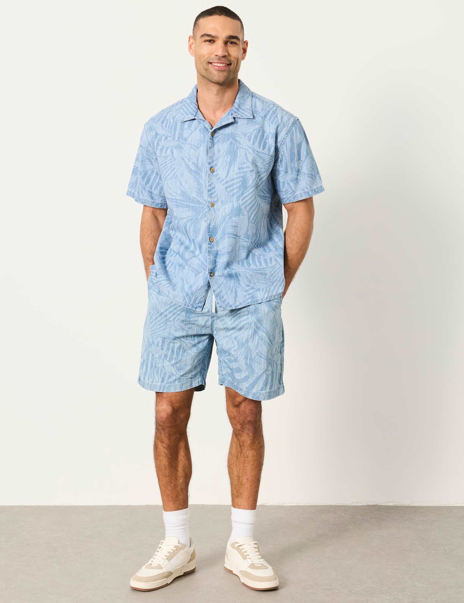 Relaxed Fit Denim Printed Short Sleeve Shirt - image 5
