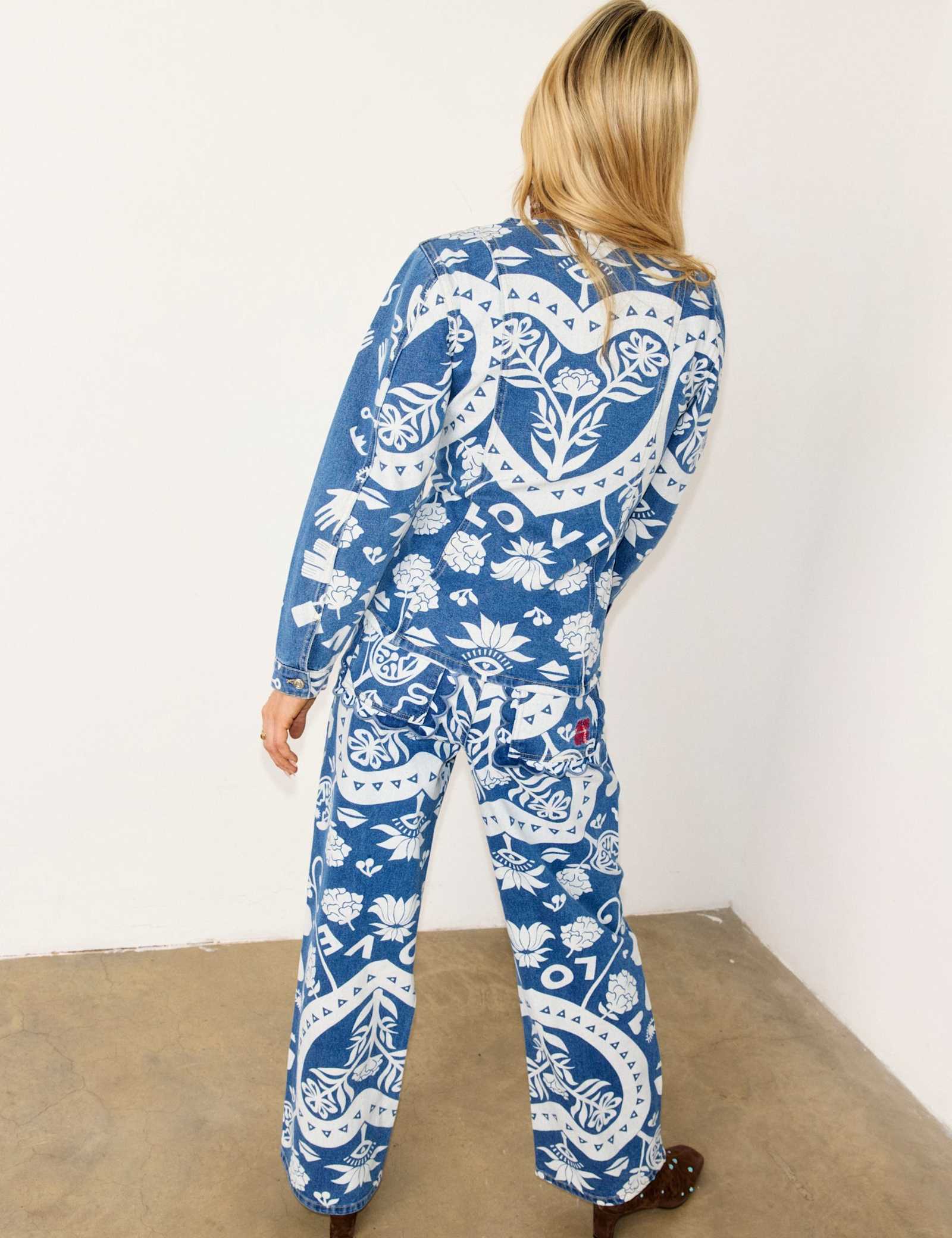 High Waisted Printed Cigarette Jeans - image 3