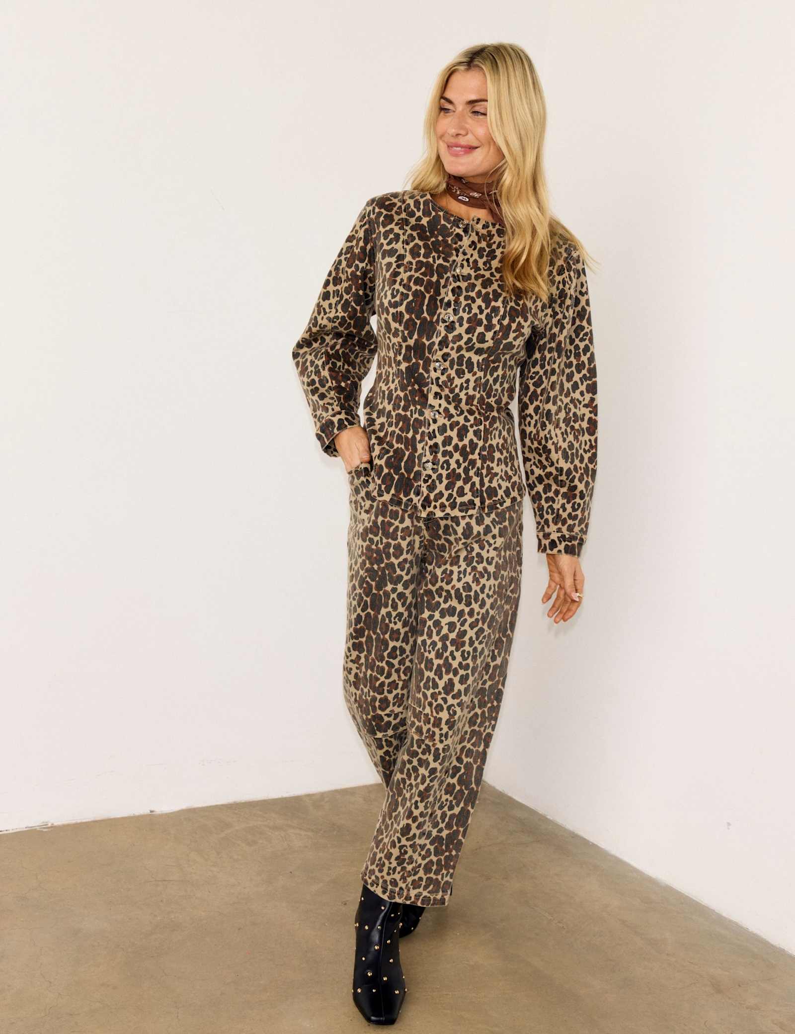 Mid Rise Leopard Print Barrel Jeans - image 1