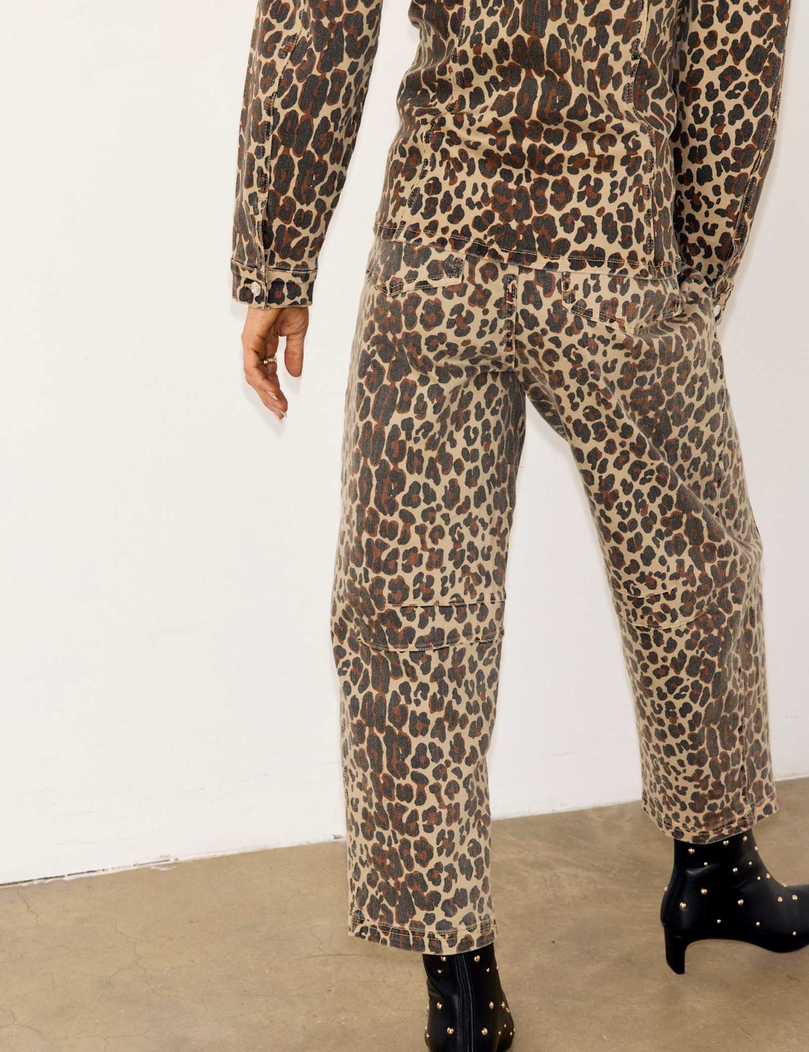 Mid Rise Leopard Print Barrel Jeans - image 2