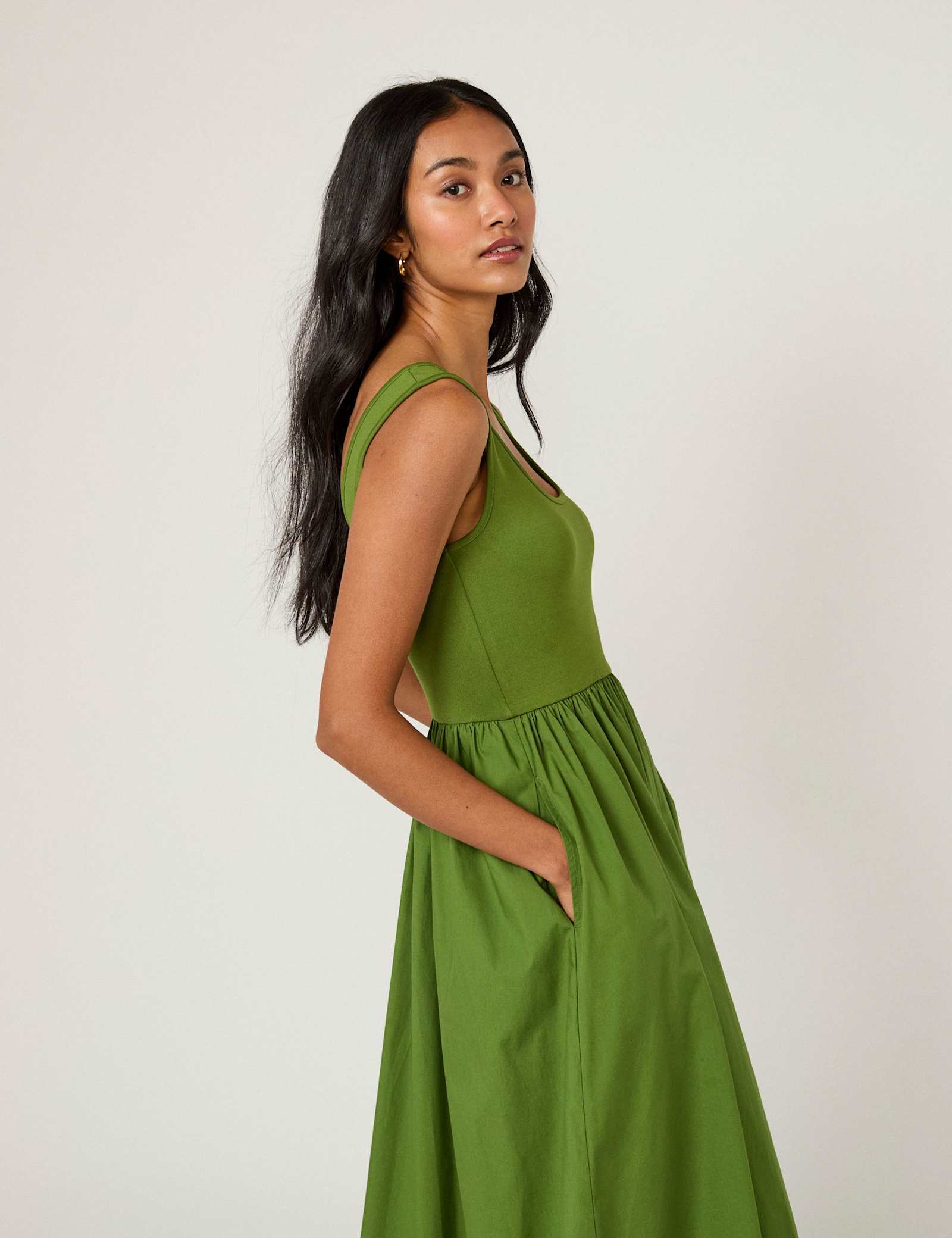 Scoop Neck Midi Waisted Dress - image 3