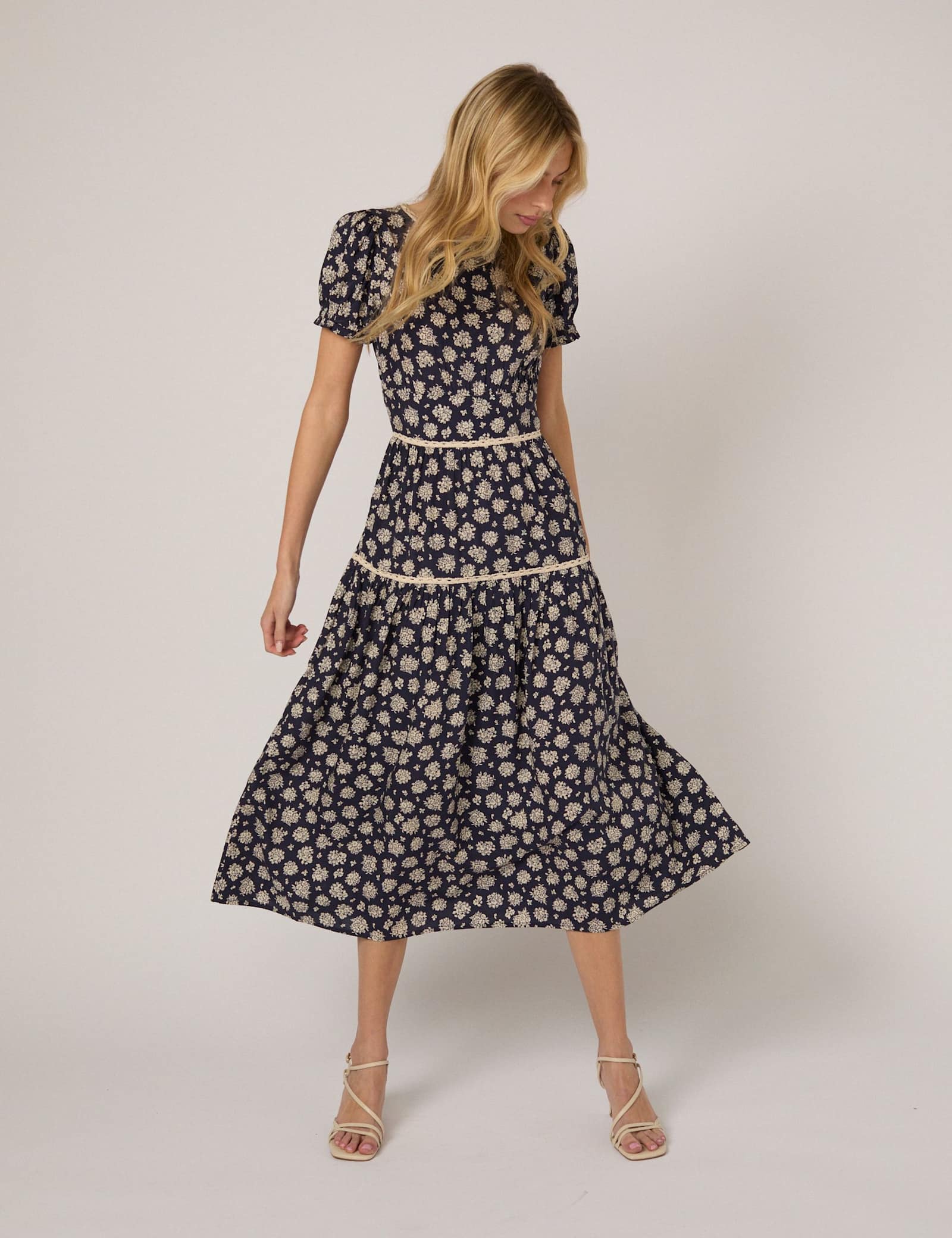 Floral Crew Neck Midi Tea Dress - image 1