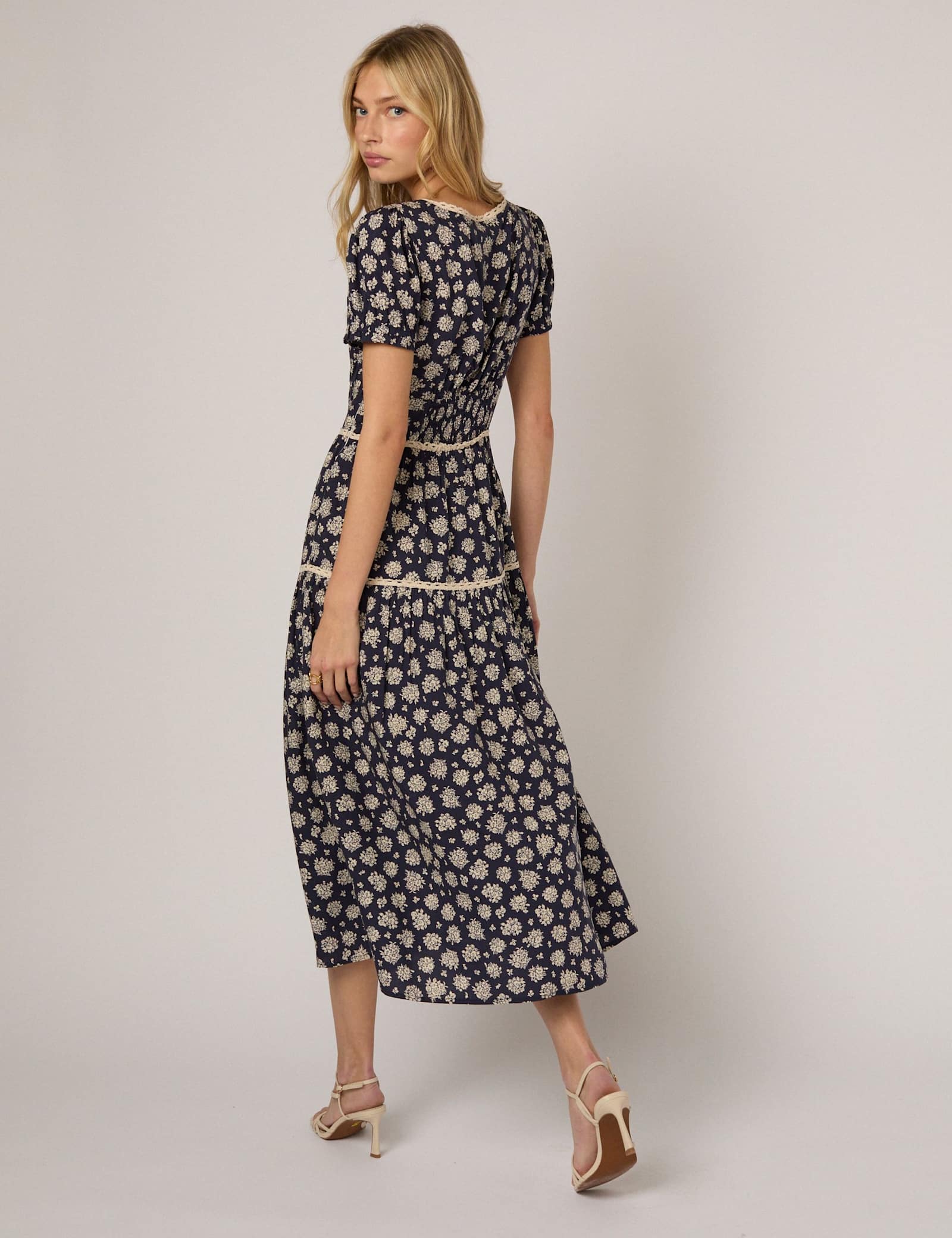 Floral Crew Neck Midi Tea Dress - image 5