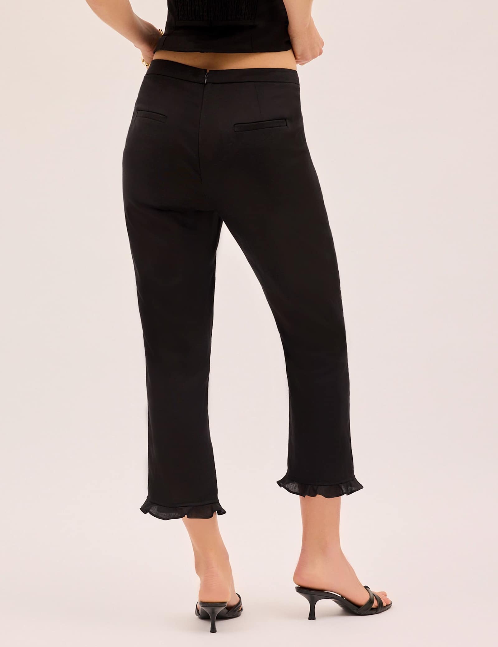 Lyocell Rich Capri Trousers with Linen - image 4