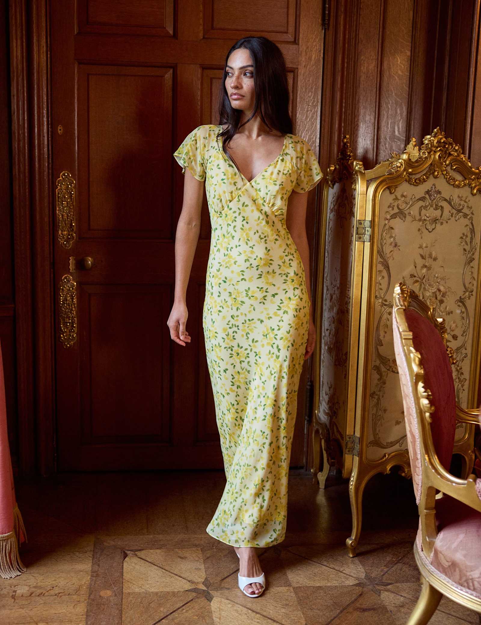 Floral V-Neck Midi Tea Dress - image 1