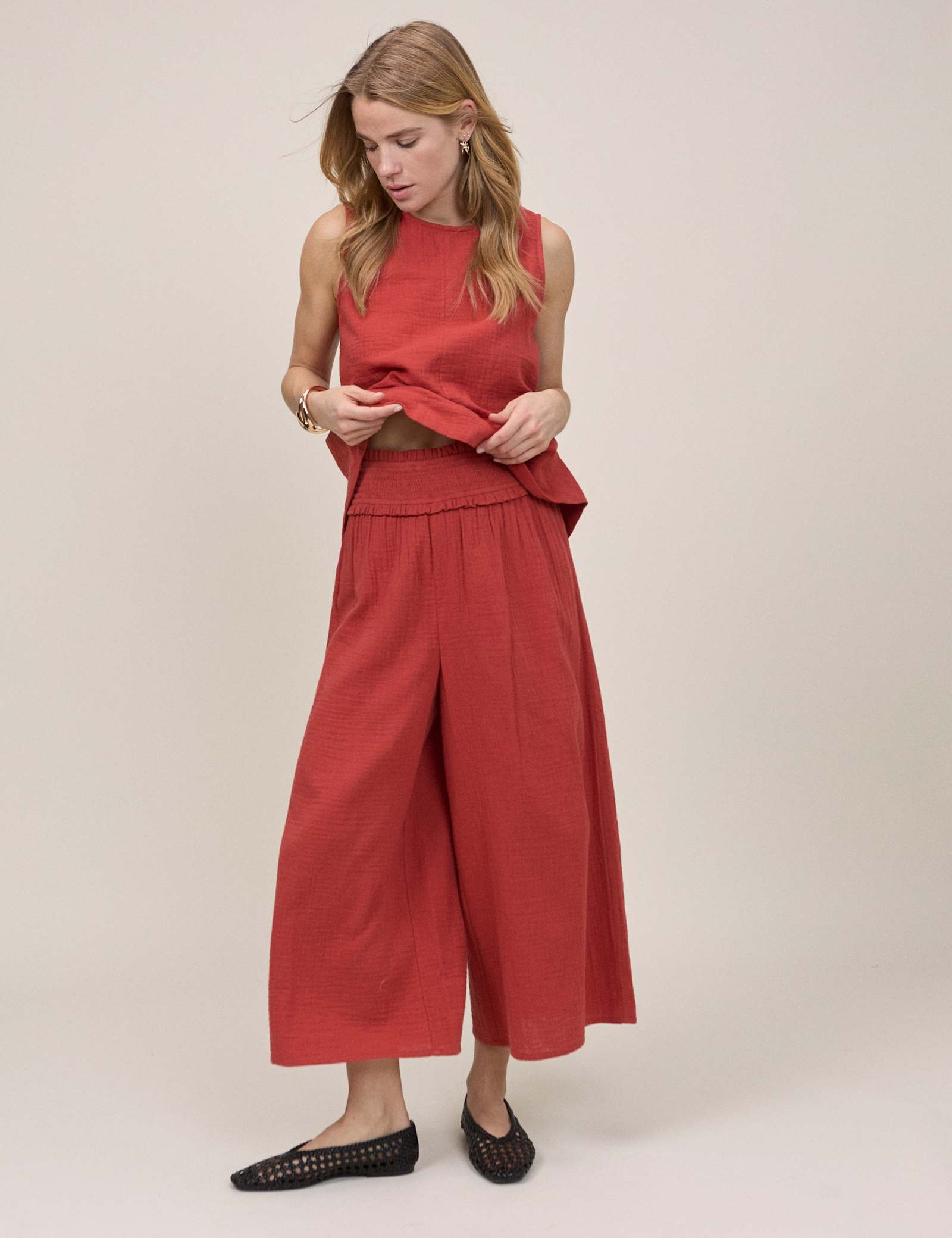 Double Gauze Cropped Wide Leg Trousers - image 5