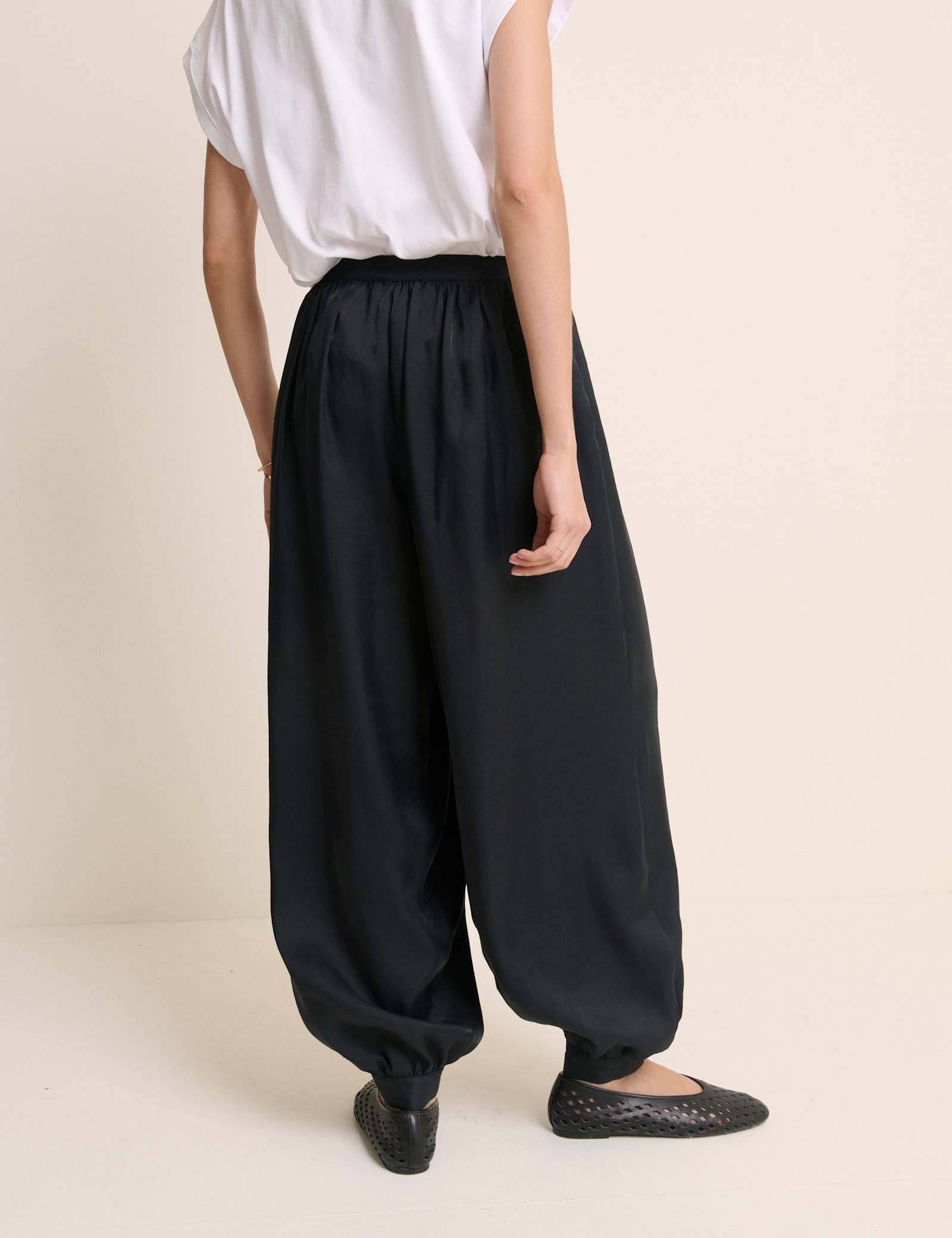 Button Detail Relaxed Cuffed Trousers - image 3