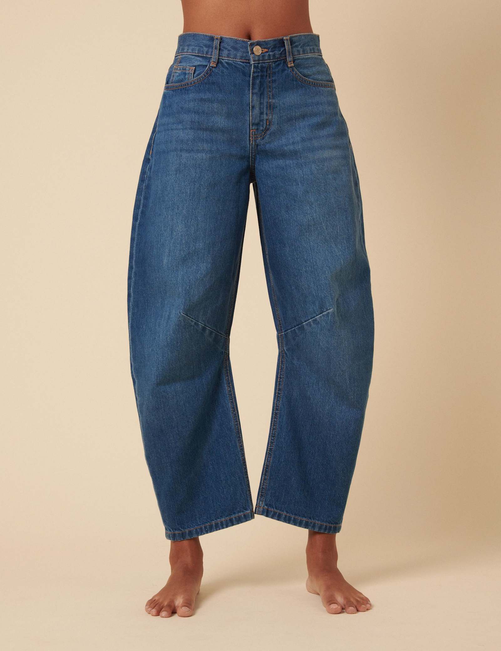 Mid Rise Horseshoe Fit Jeans - image 5
