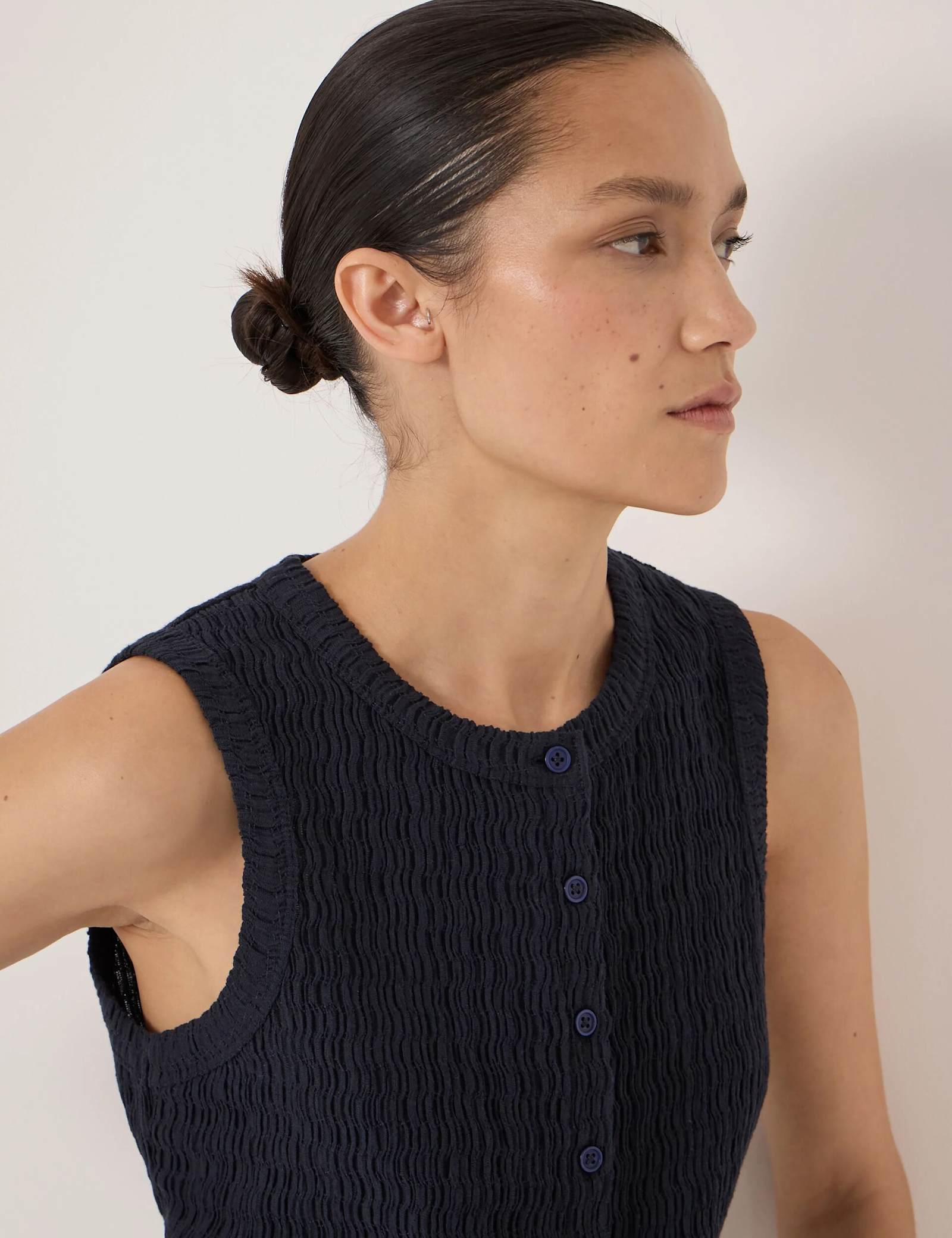 Cotton Rich Textured Knitted Vest - image 5