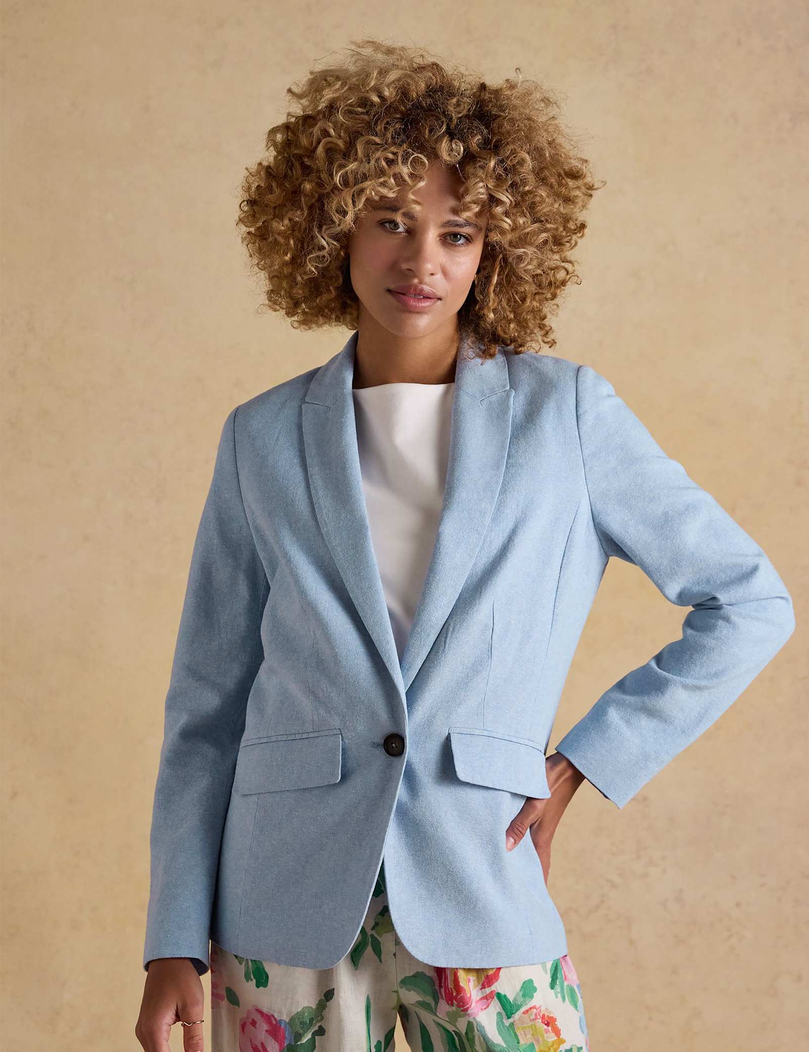Linen Rich Single Breasted Blazer - image 5