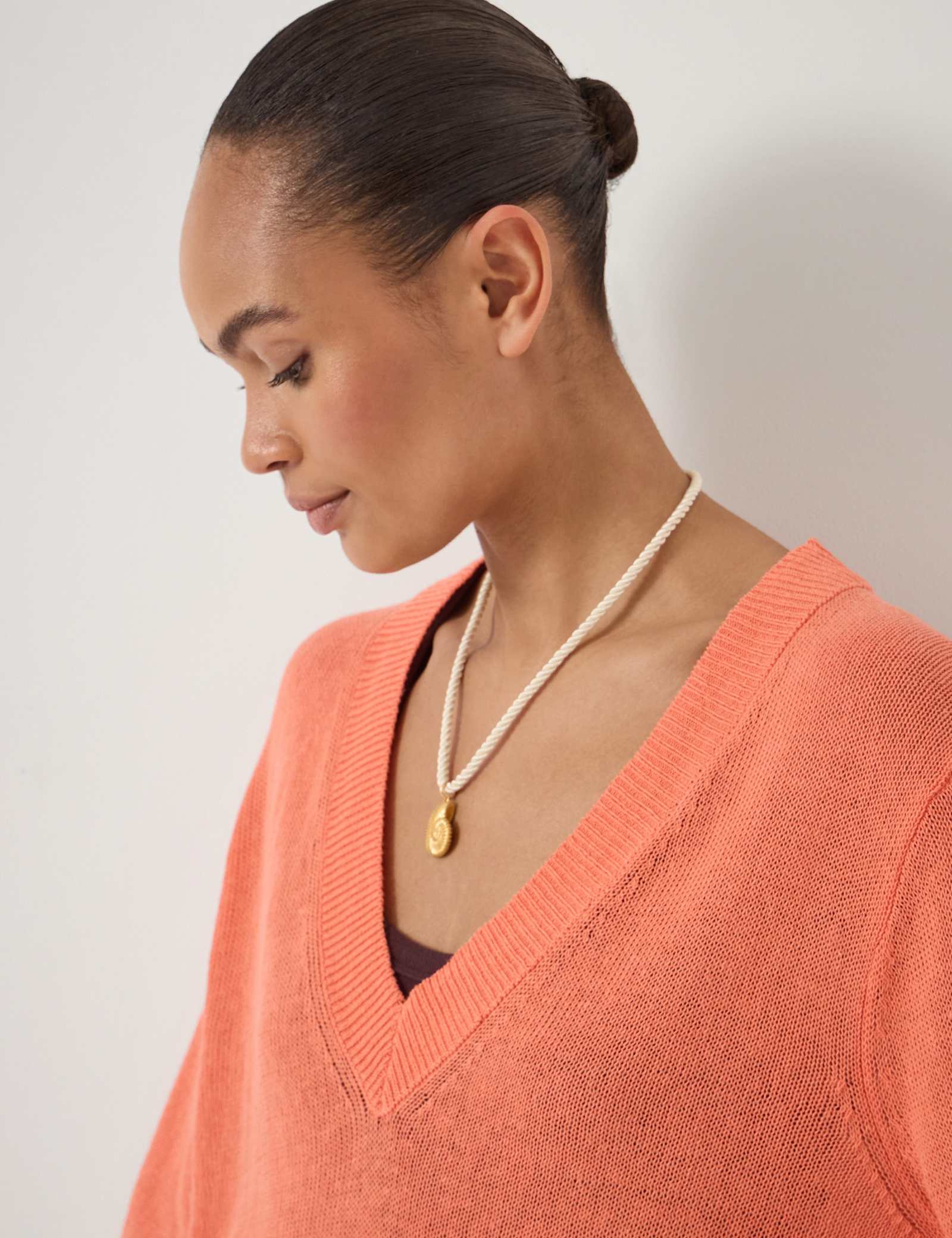 Linen Blend V-Neck Jumper - image 3