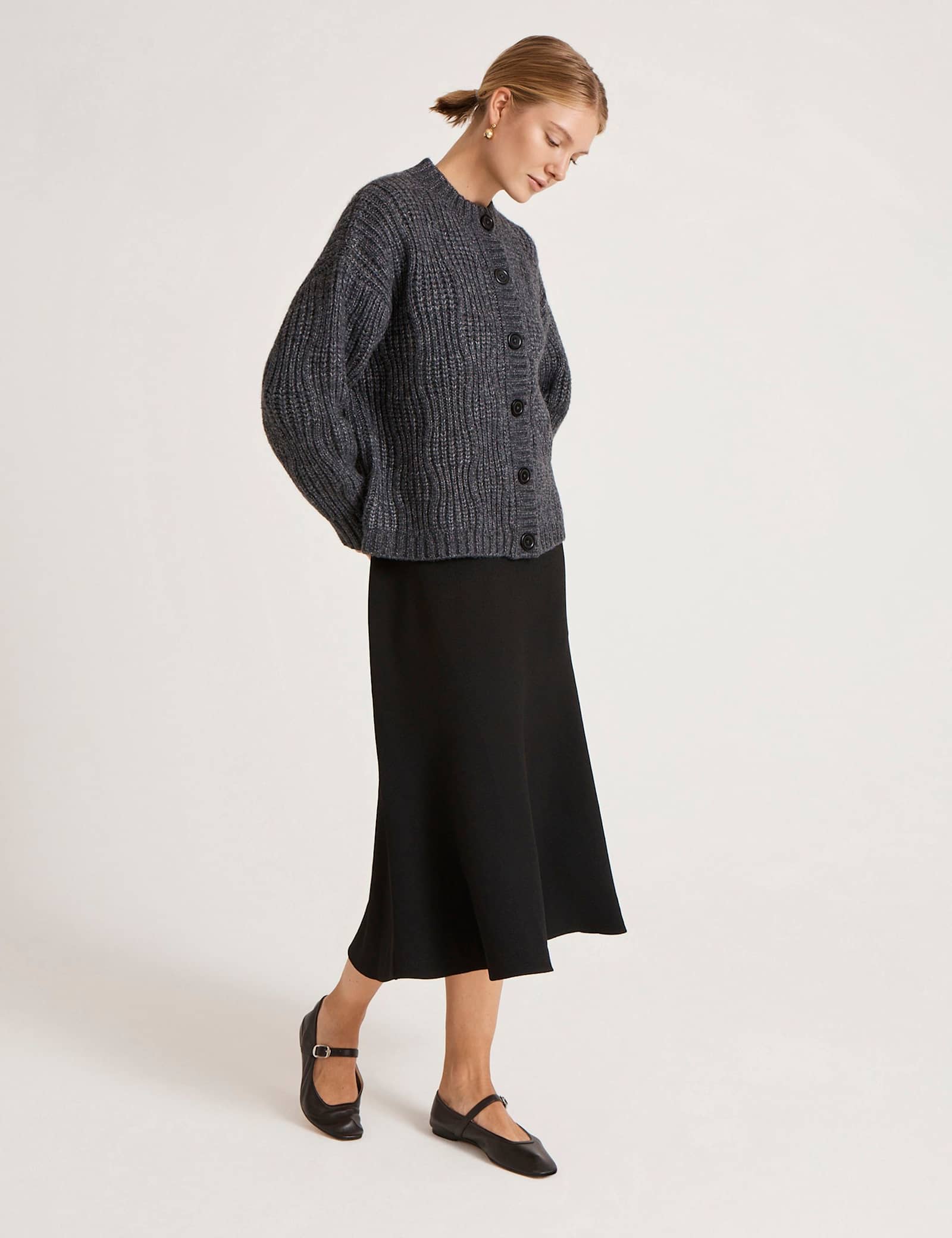 Ribbed Crew Neck Button Front Cardigan - image 4
