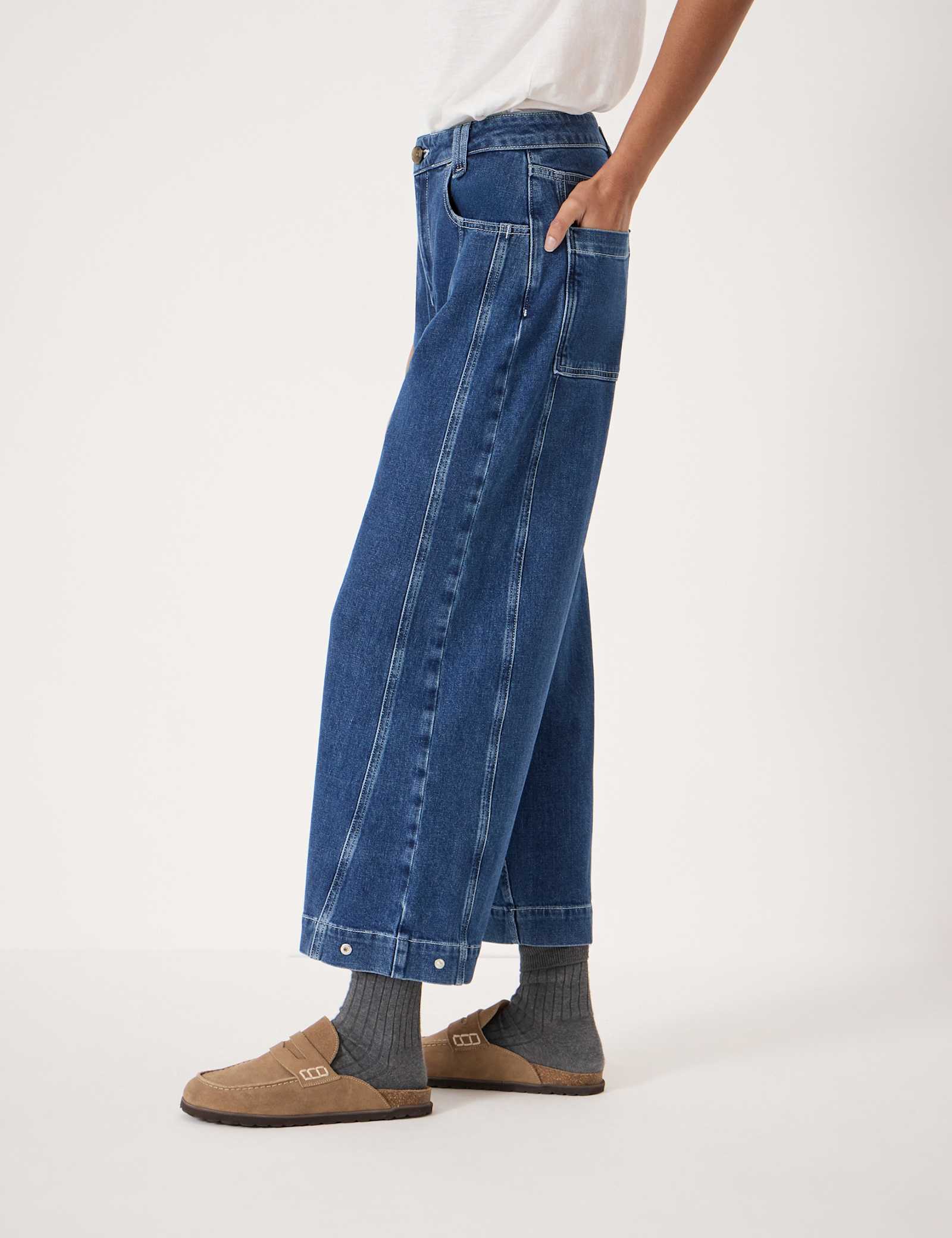 Seam Detail Barrel Leg Jeans - image 4