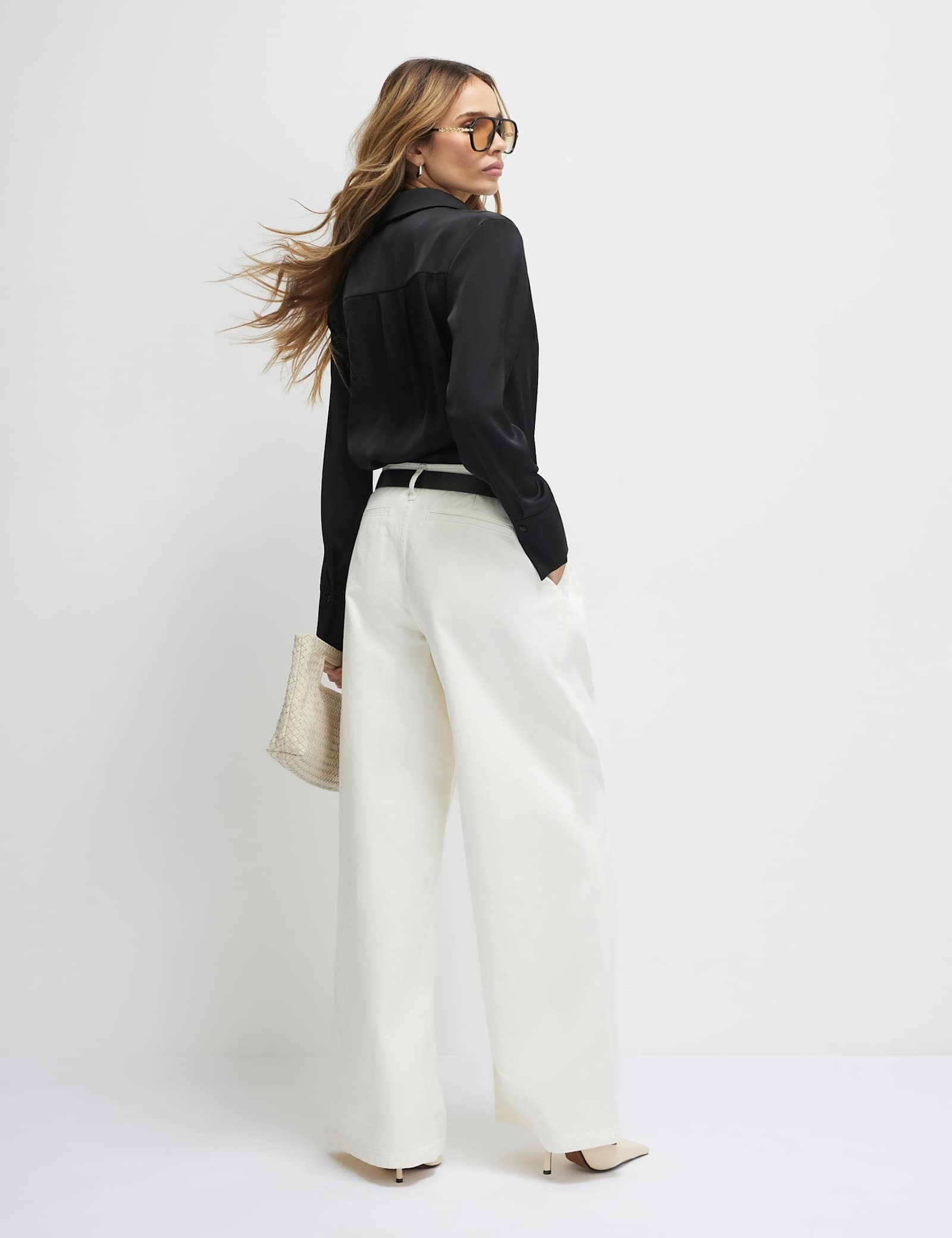 High Waisted Belted Pleated Wide Leg Jeans - image 5