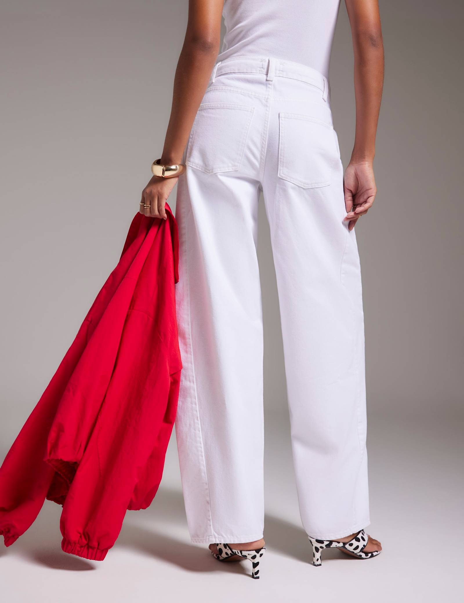 Balloon Leg Jeans - image 4