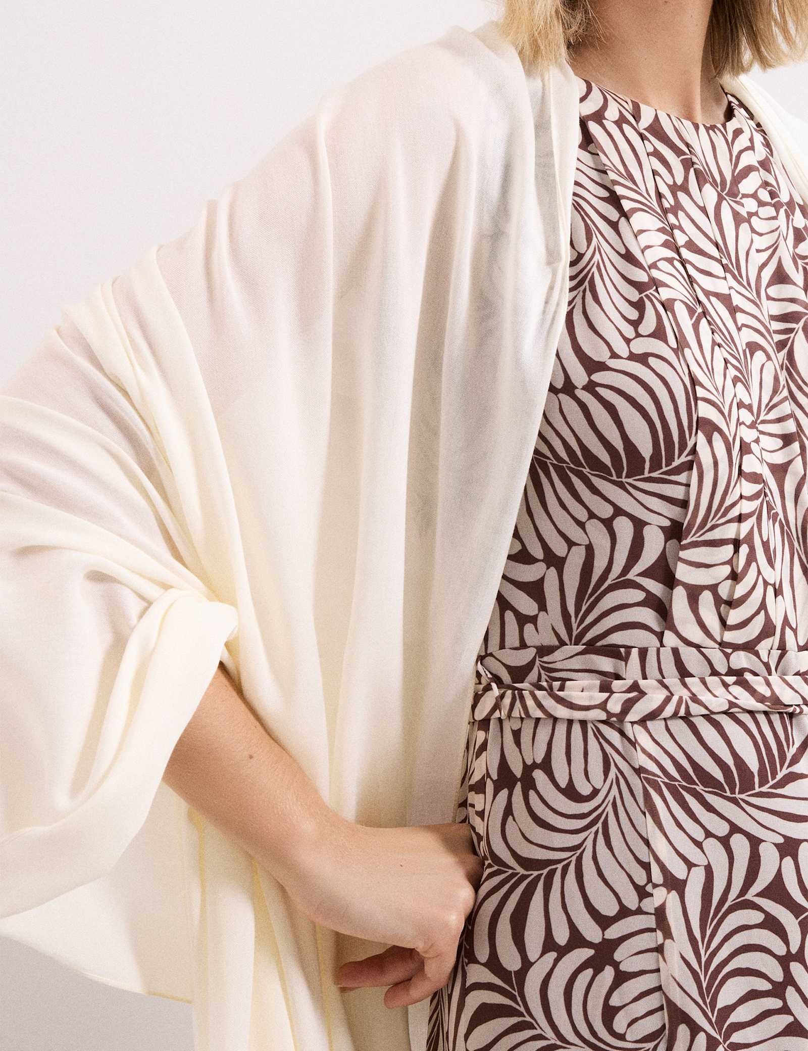 Woven Scarf - image 5