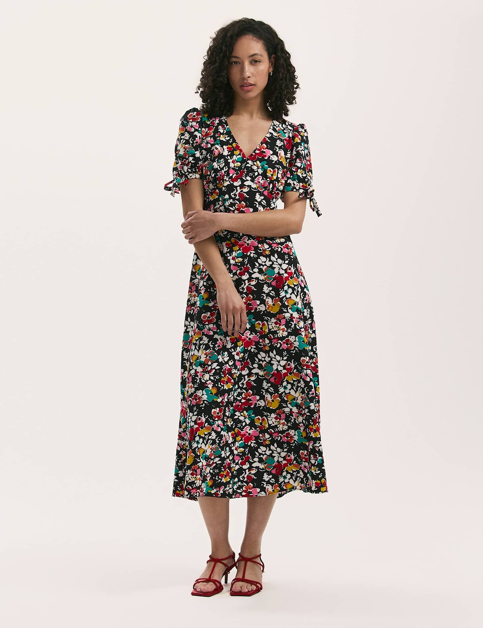 Crepe Floral V-Neck Midi Tea Dress - image 1