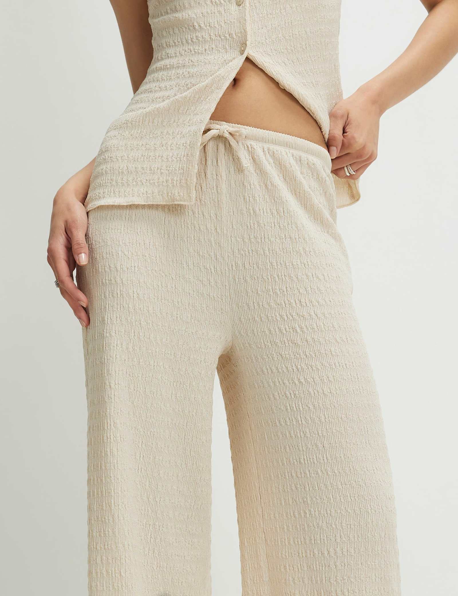 Textured Elasticated Waist Wide Leg Trousers - image 3