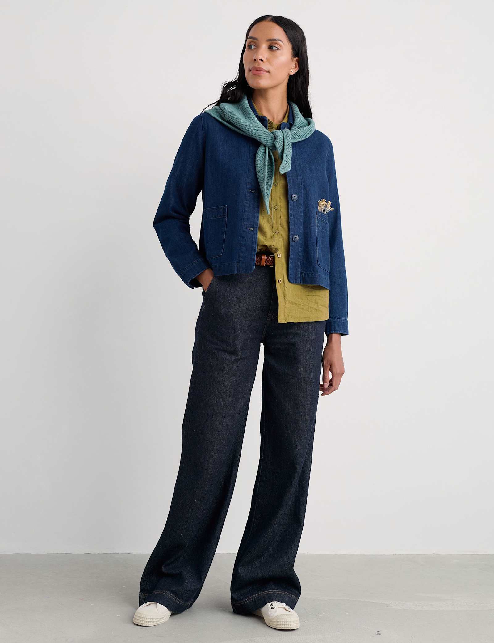 High Waisted Wide Leg Jeans - image 4