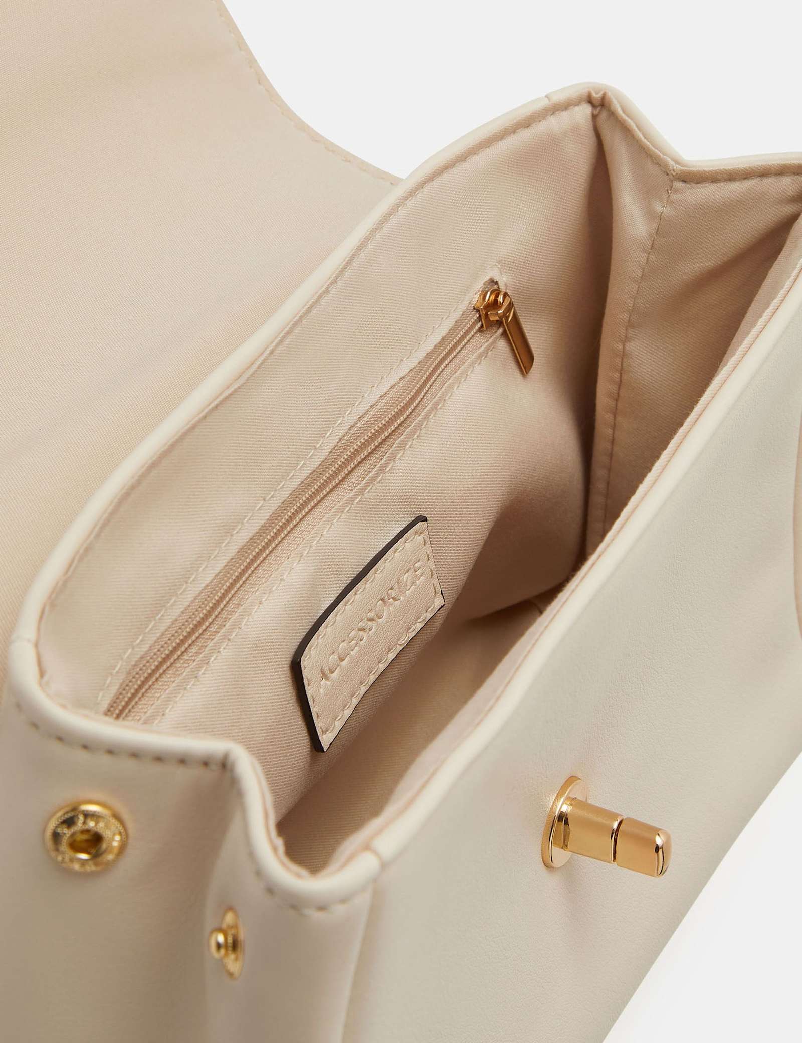 Faux Leather Heart Clasp Cross Body Bag - image 3