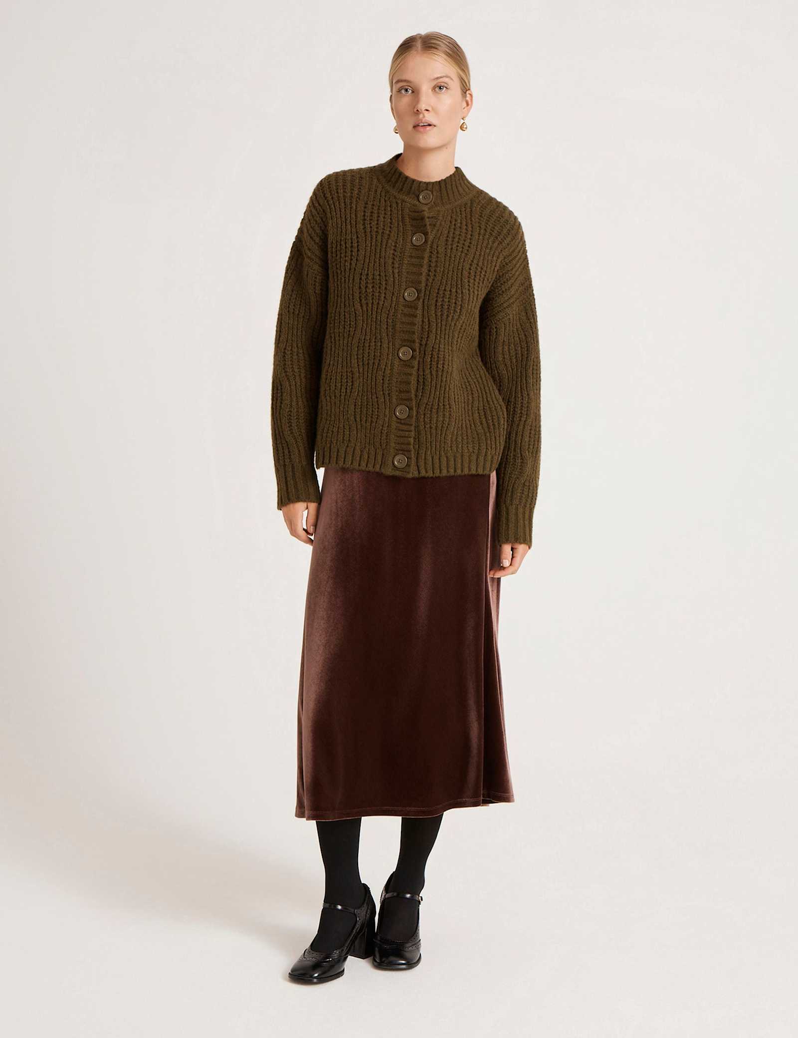 Ribbed Crew Neck Button Front Cardigan - image 4