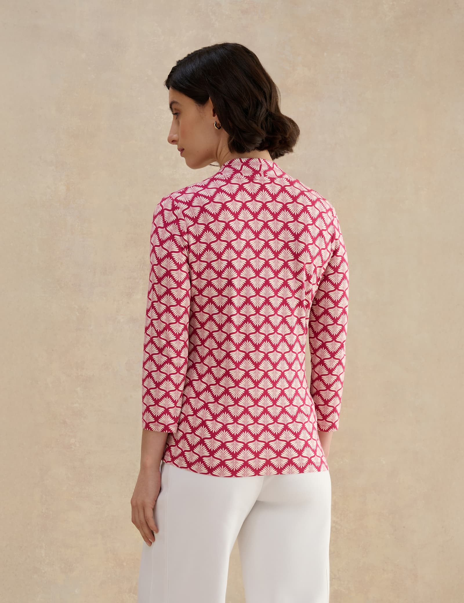 Jersey Printed V-Neck Top - image 5