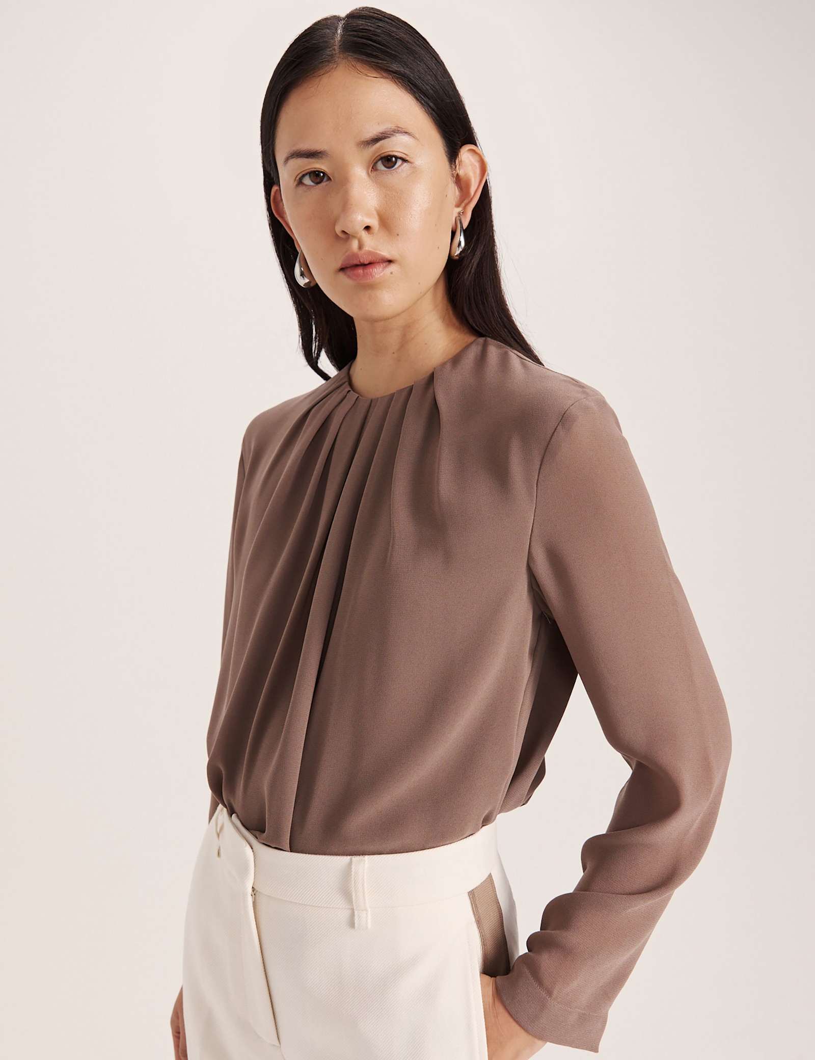 Crew Neck Tuck Detail Blouse - image 4