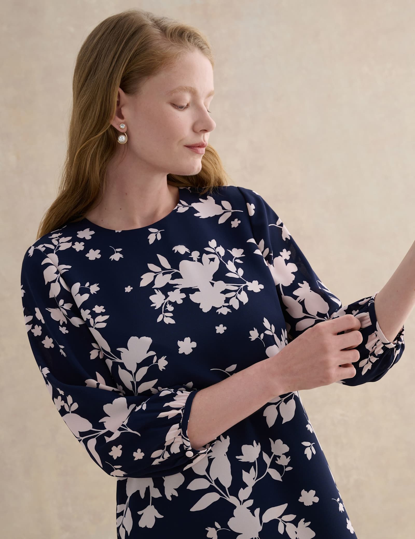 Floral Mini Shift Dress - image 3