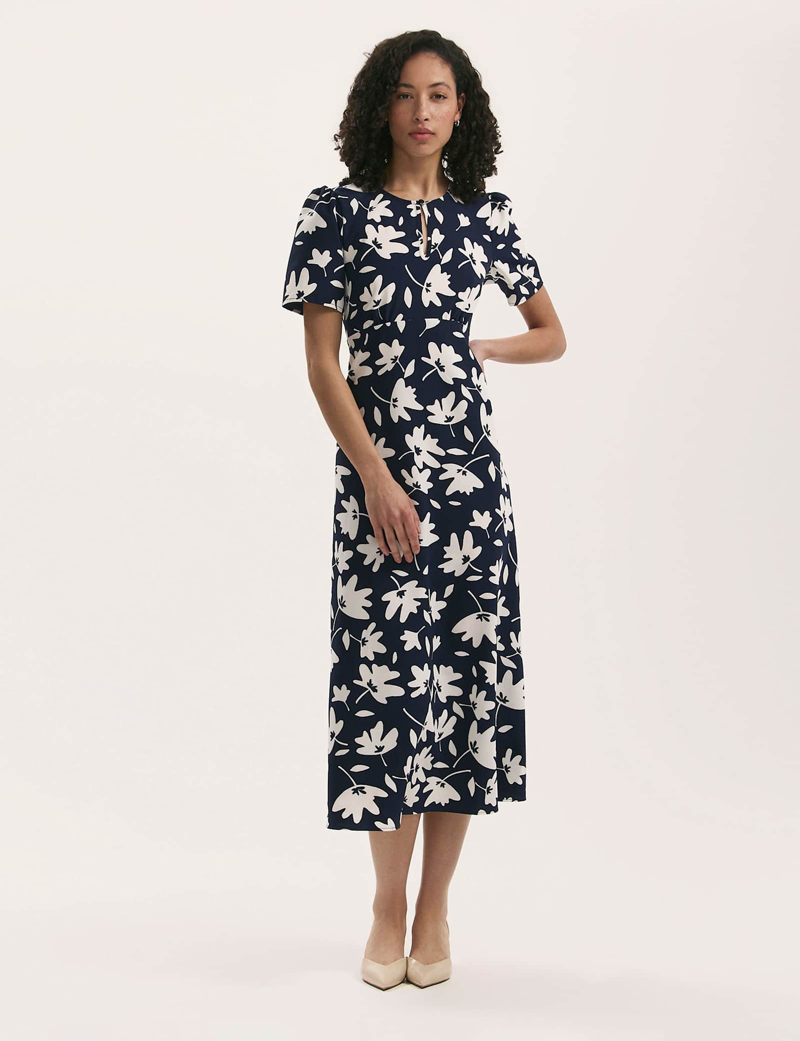 Printed Round Neck Midi Tea Dress - image 1
