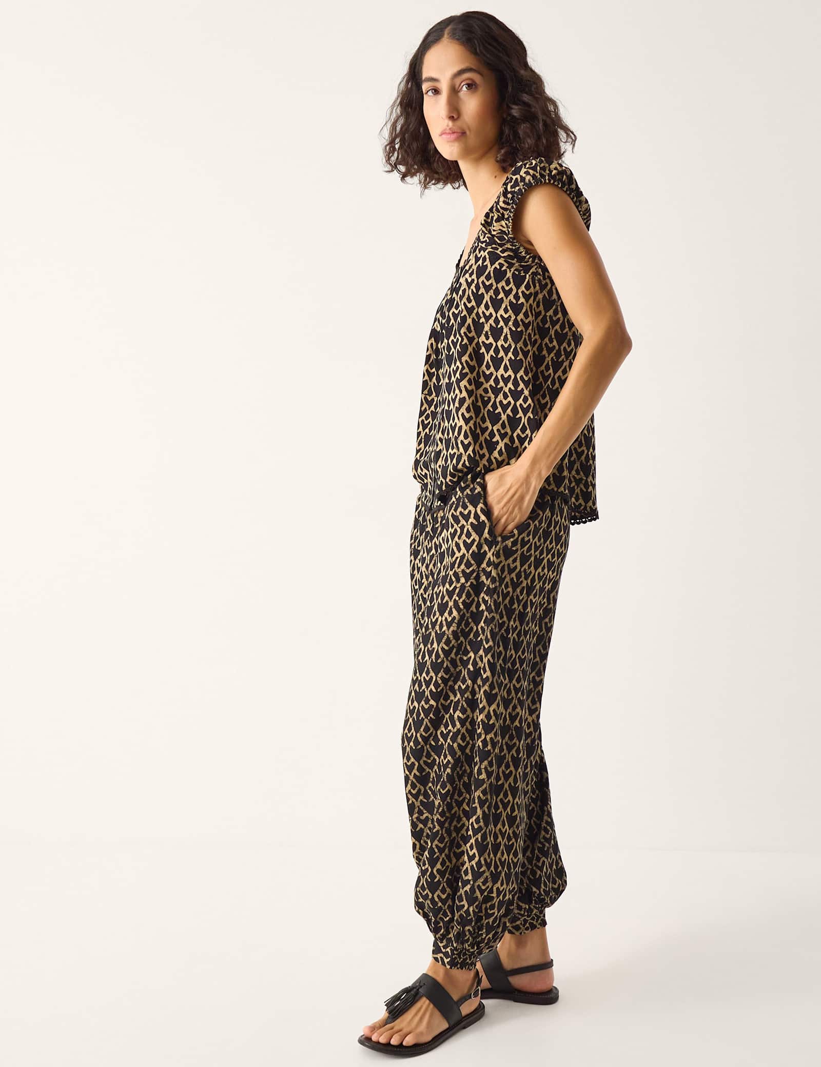 Print Cuffed Beach Trousers - image 3