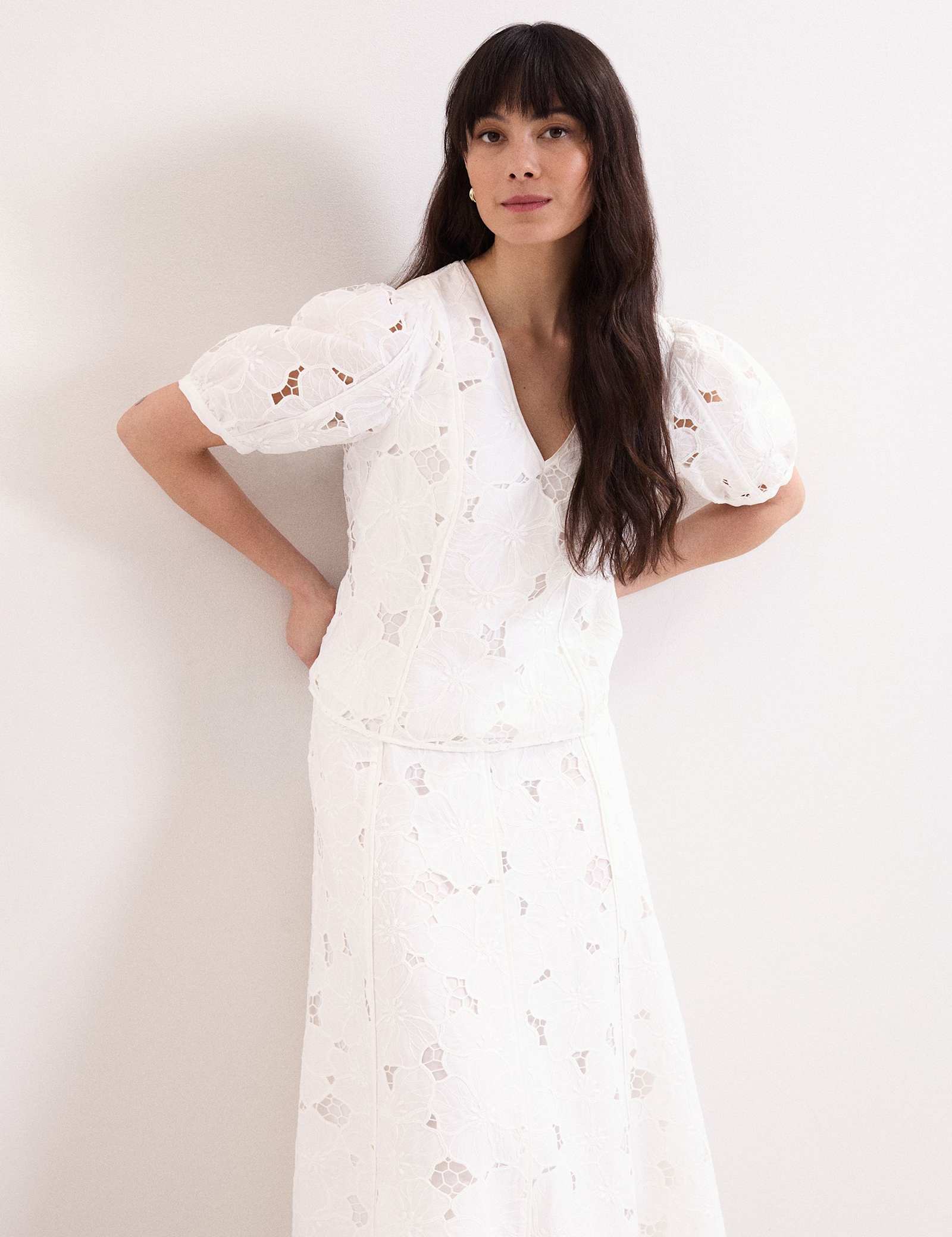 Floral Lace V-Neck Puff Sleeve Blouse - image 5