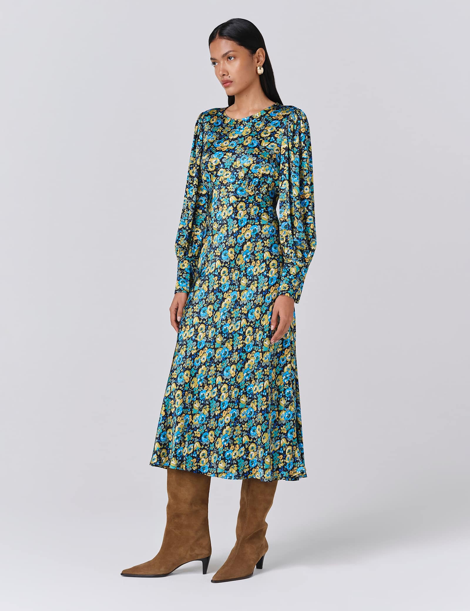 Satin Floral Round Neck Midi Tea Dress - image 5