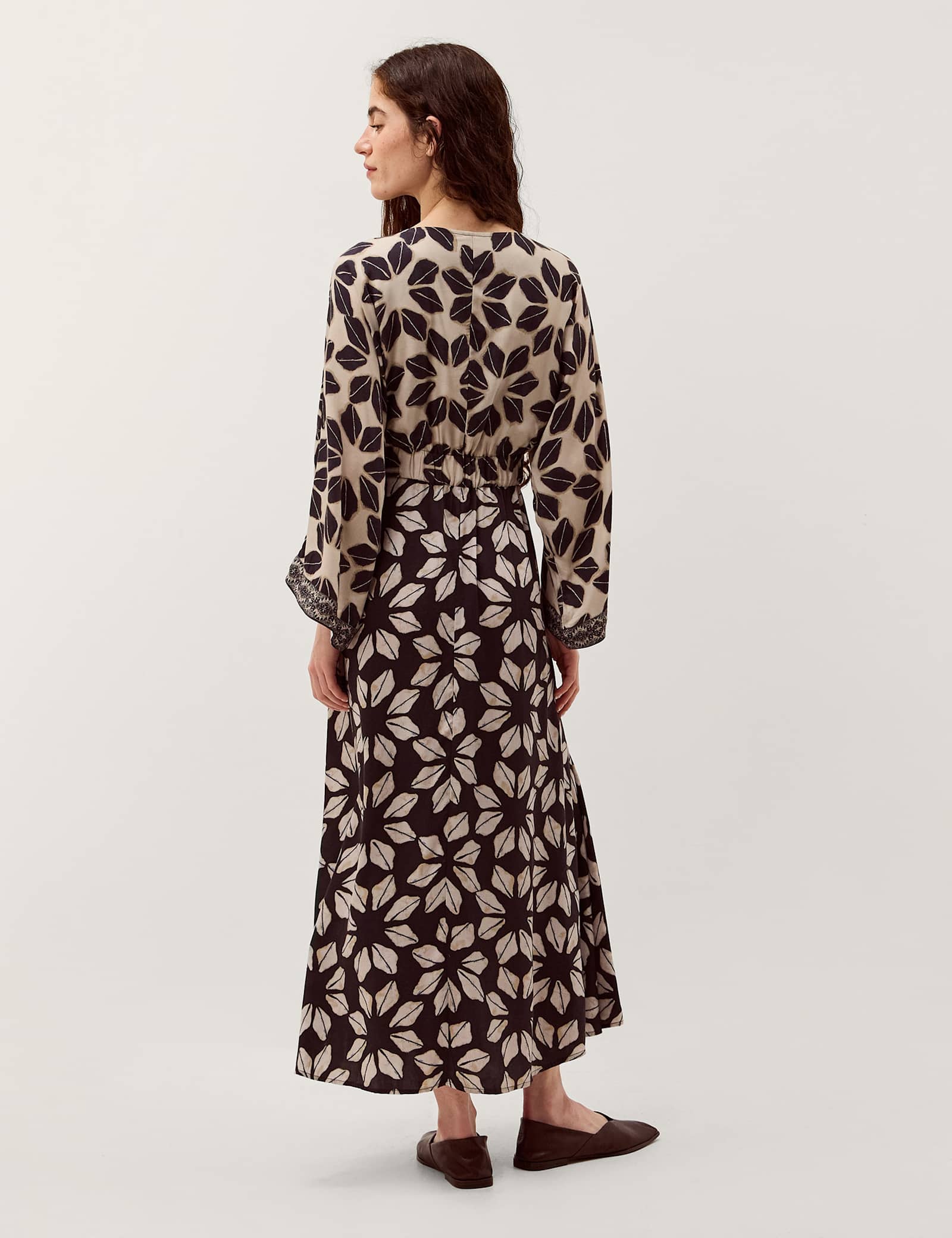 Printed V-Neck Midi Kaftan Dress - image 5